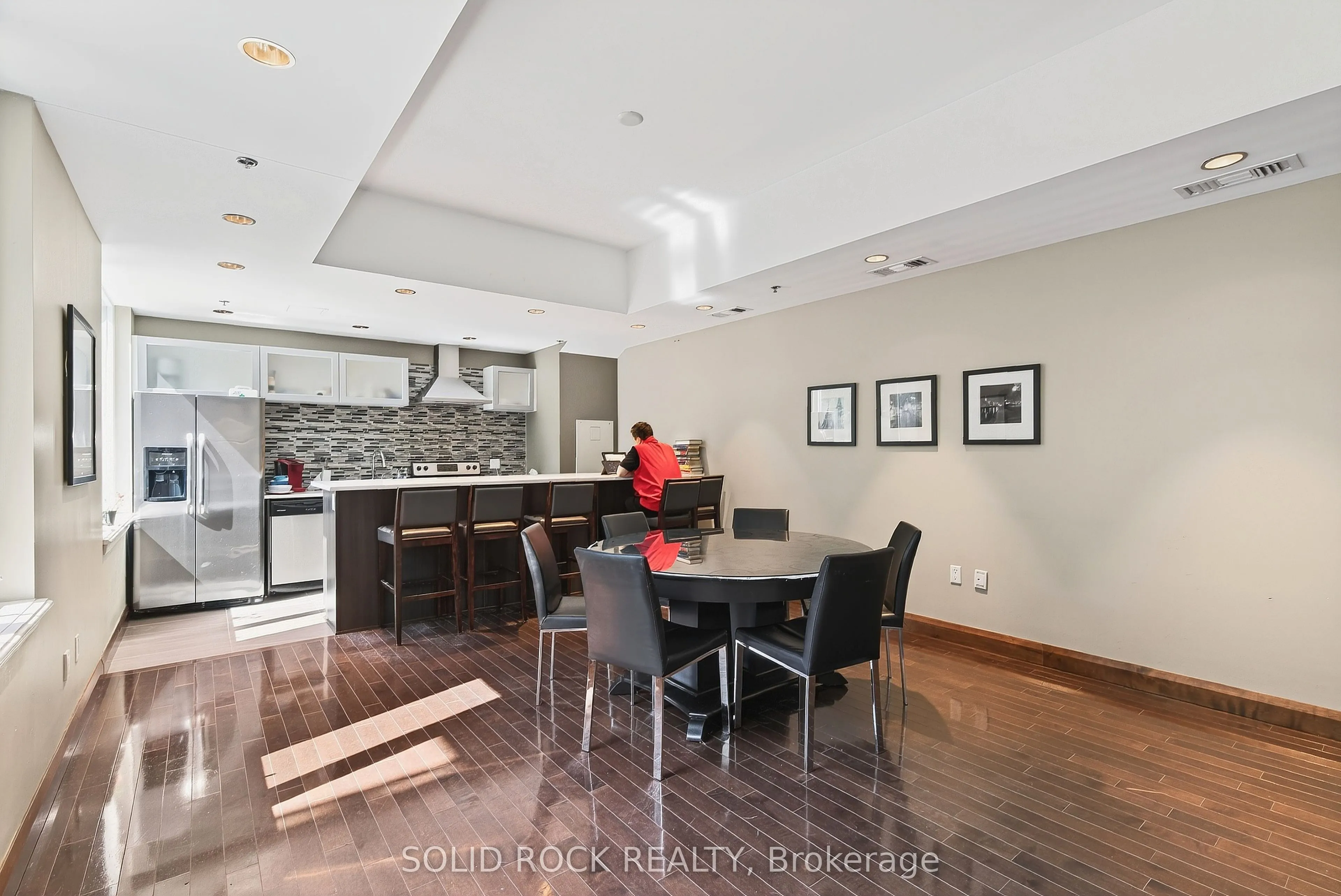 238 Besserer Street, #703
