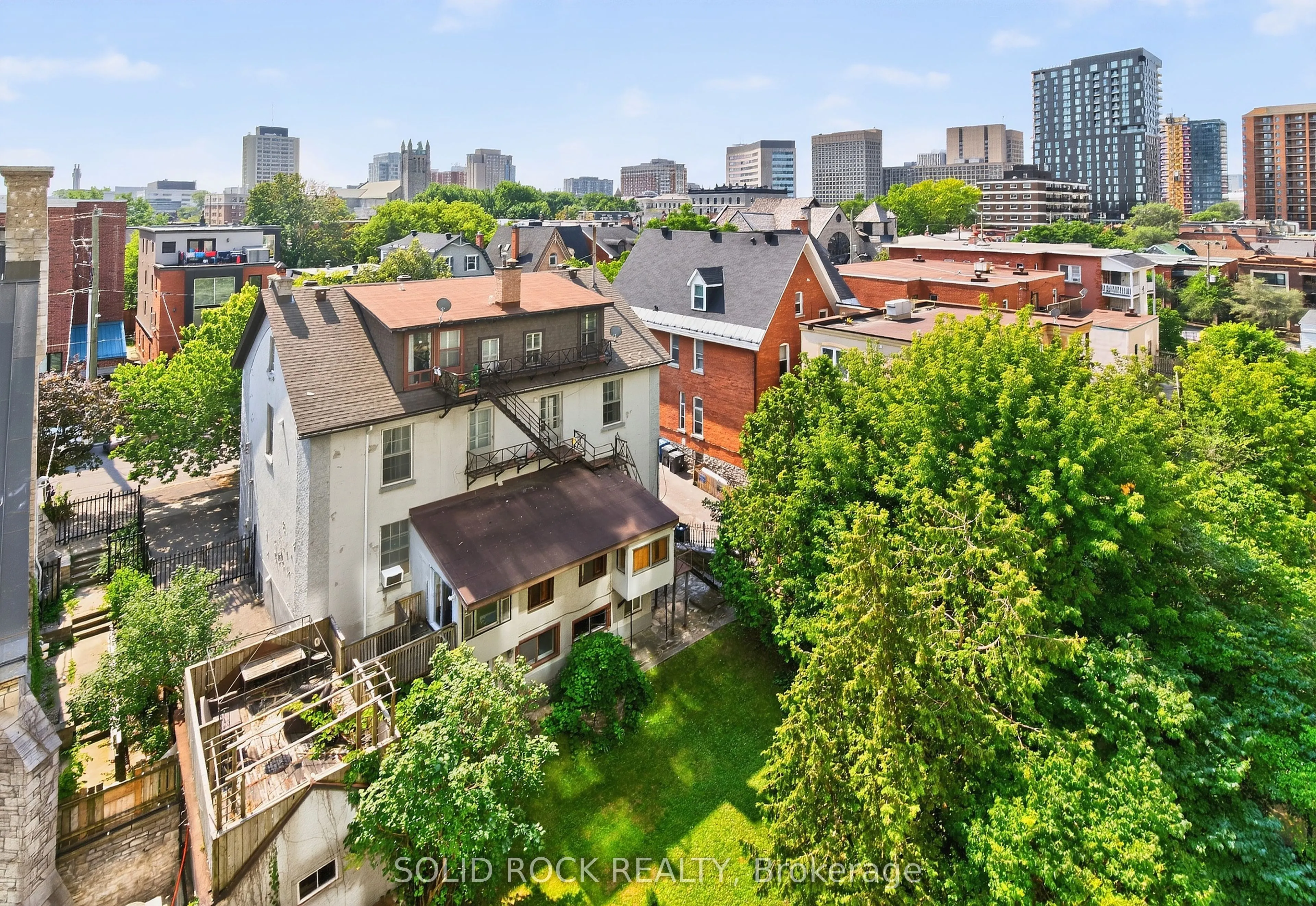 238 Besserer Street, #703