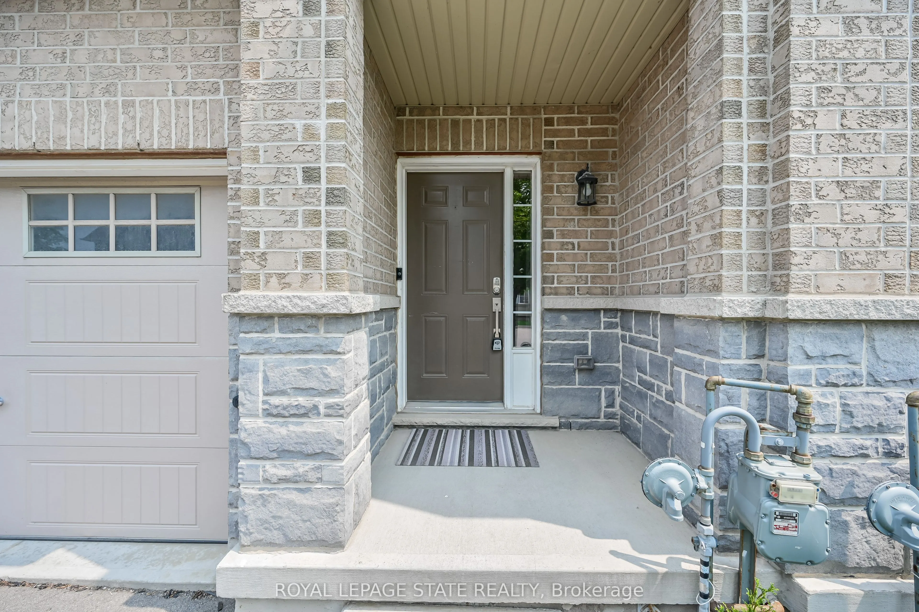 170 Palacebeach Trail, #24
