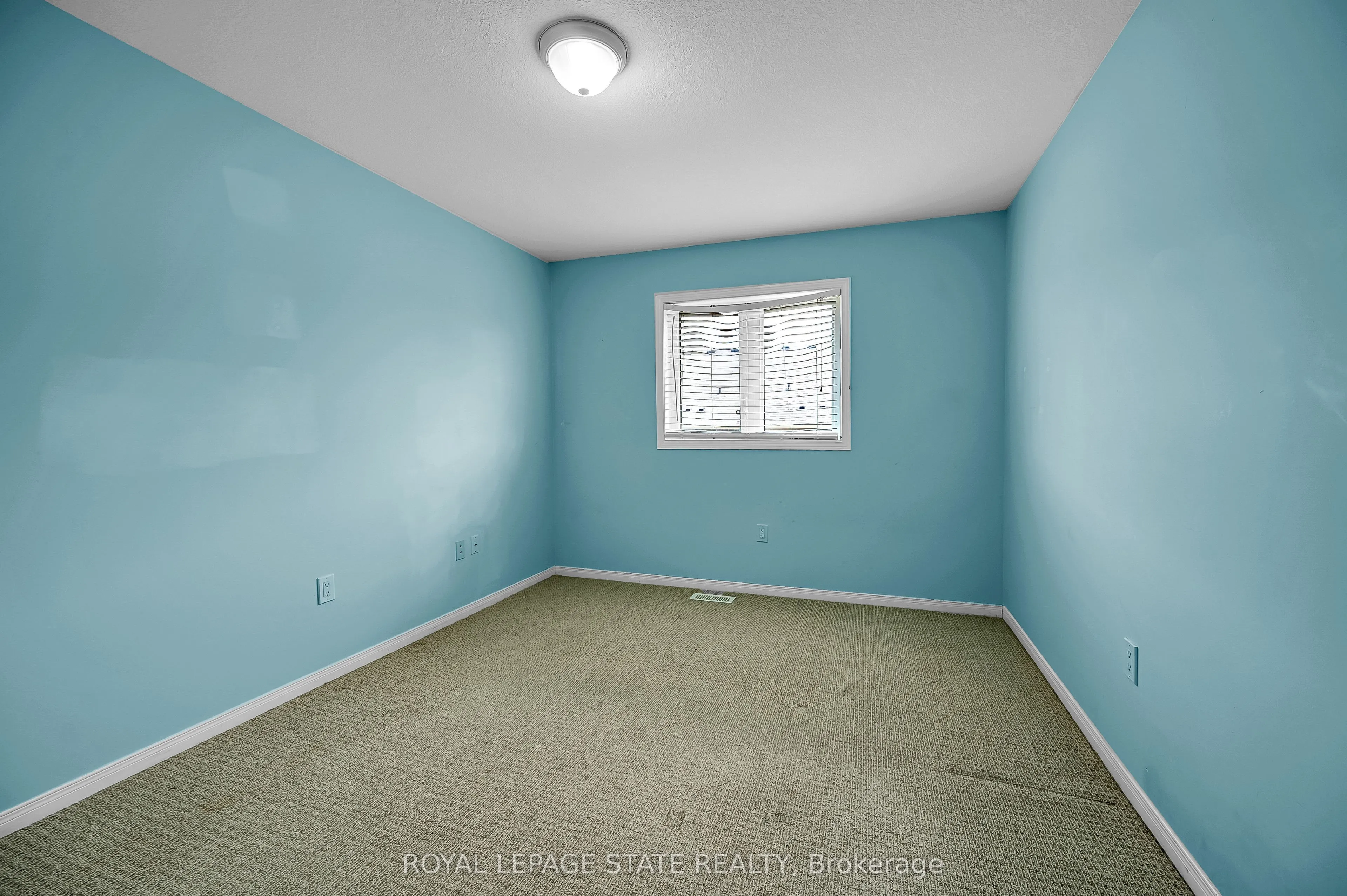 170 Palacebeach Trail, #24