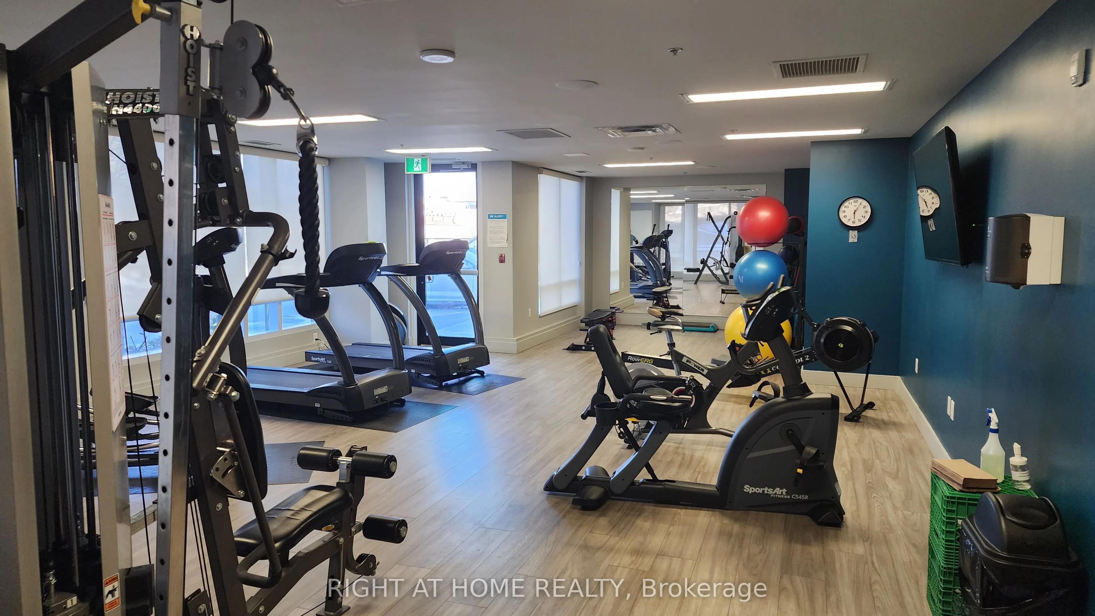 150 Water Street N, #1006