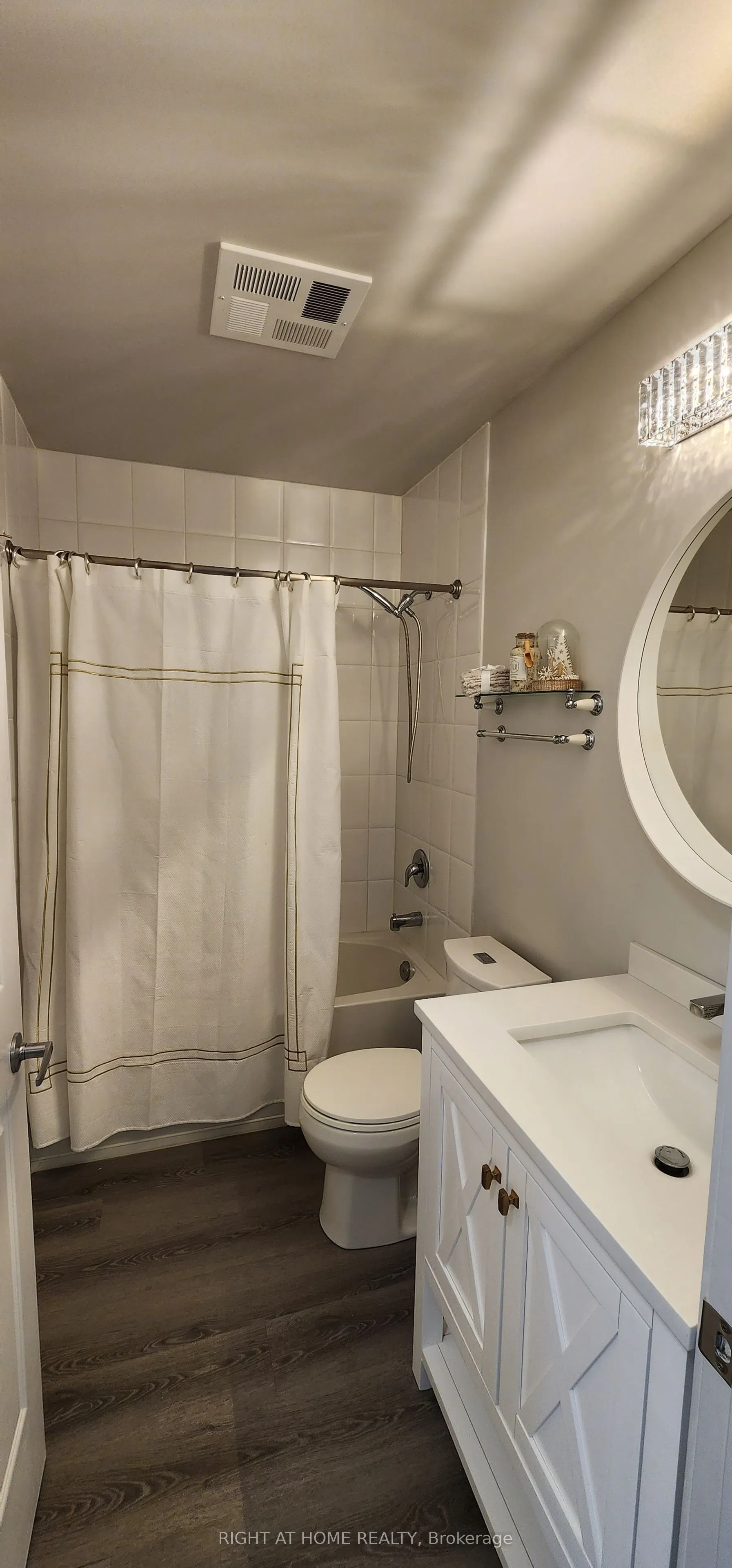 150 Water Street N, #1006