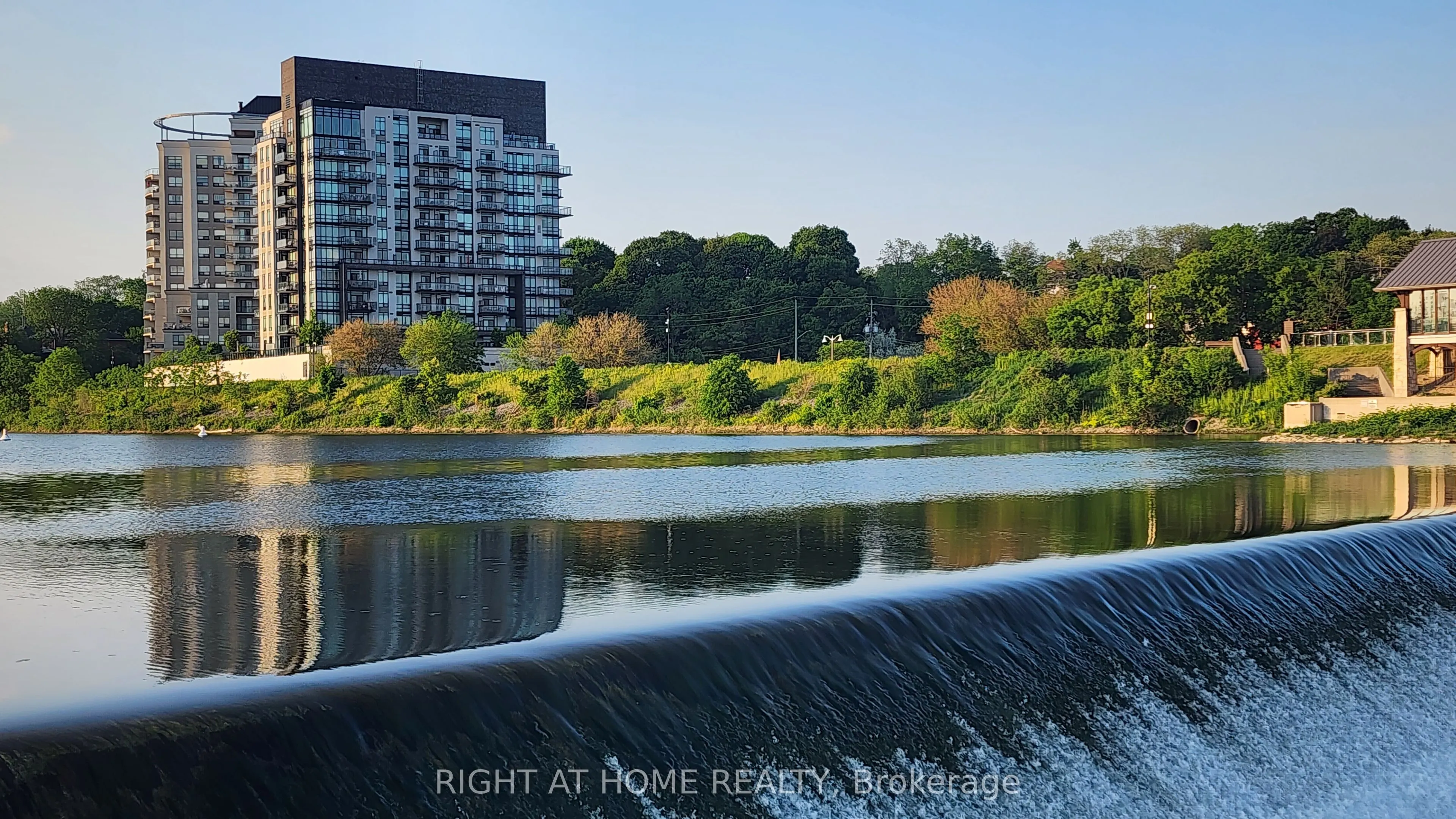 150 Water Street N, #1006