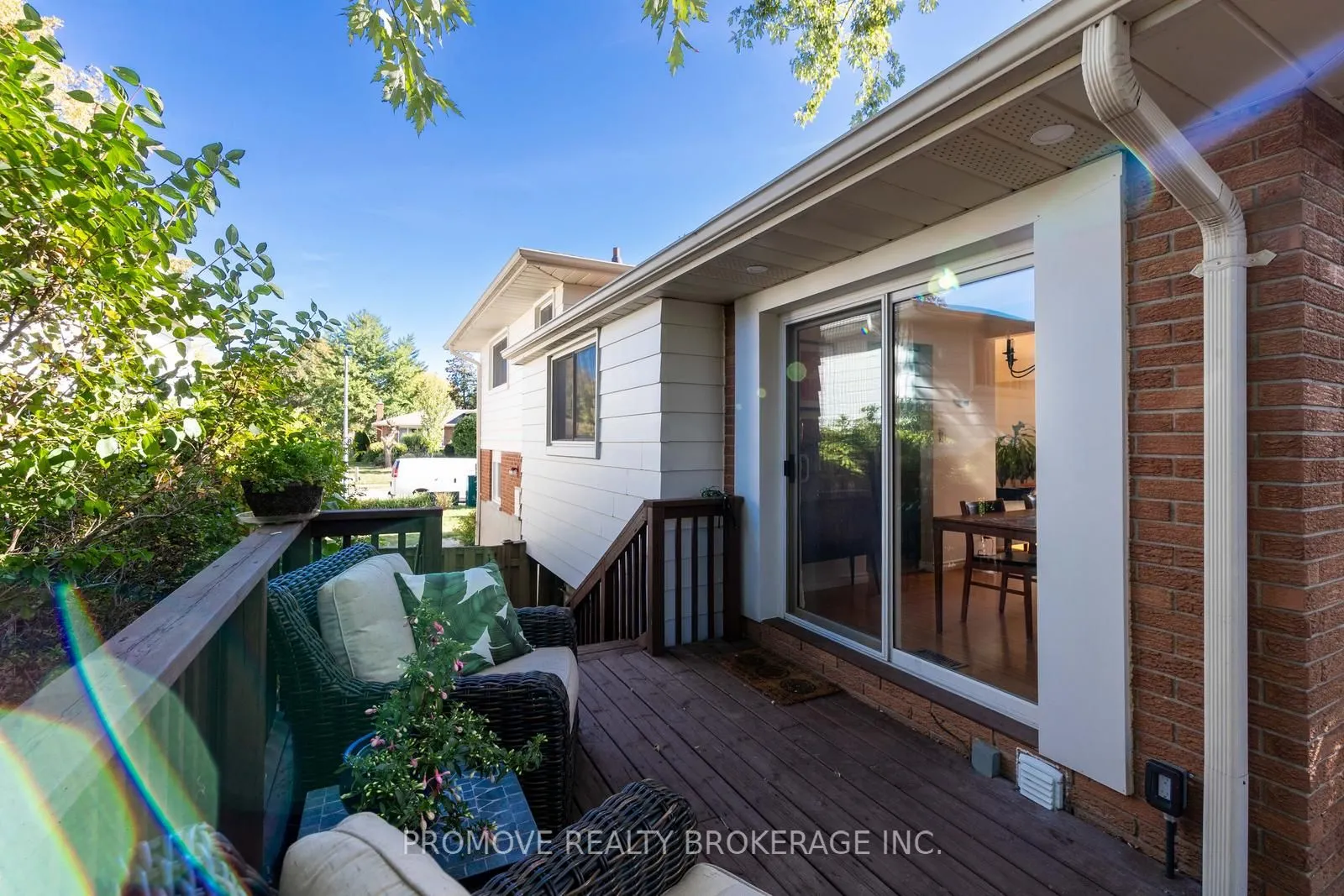78 DEVERE Drive