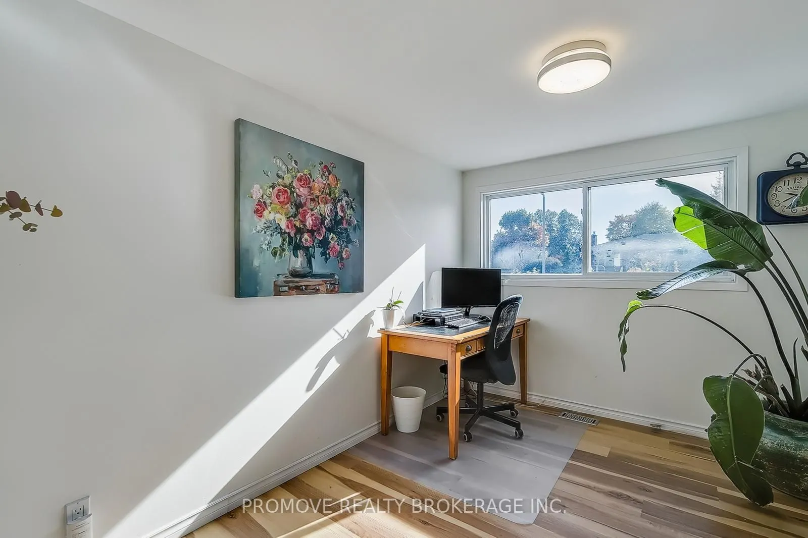78 DEVERE Drive
