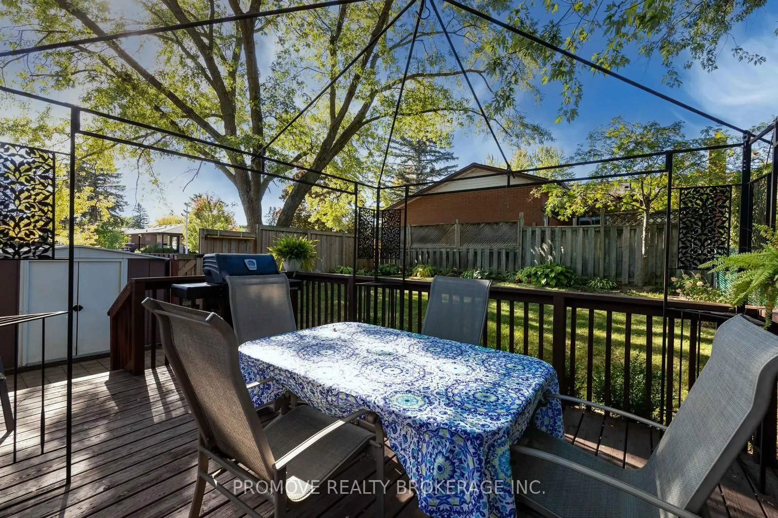 78 DEVERE Drive