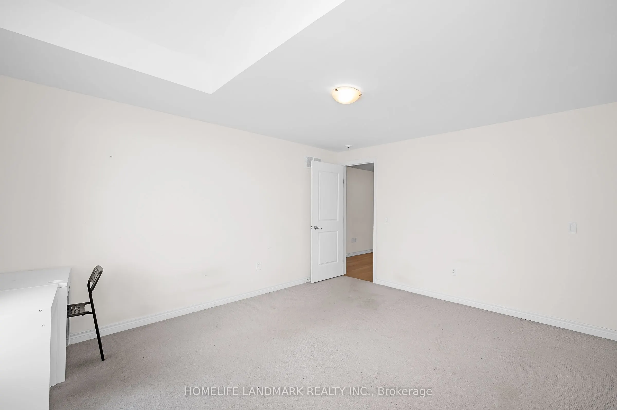 8 Dougherty Court