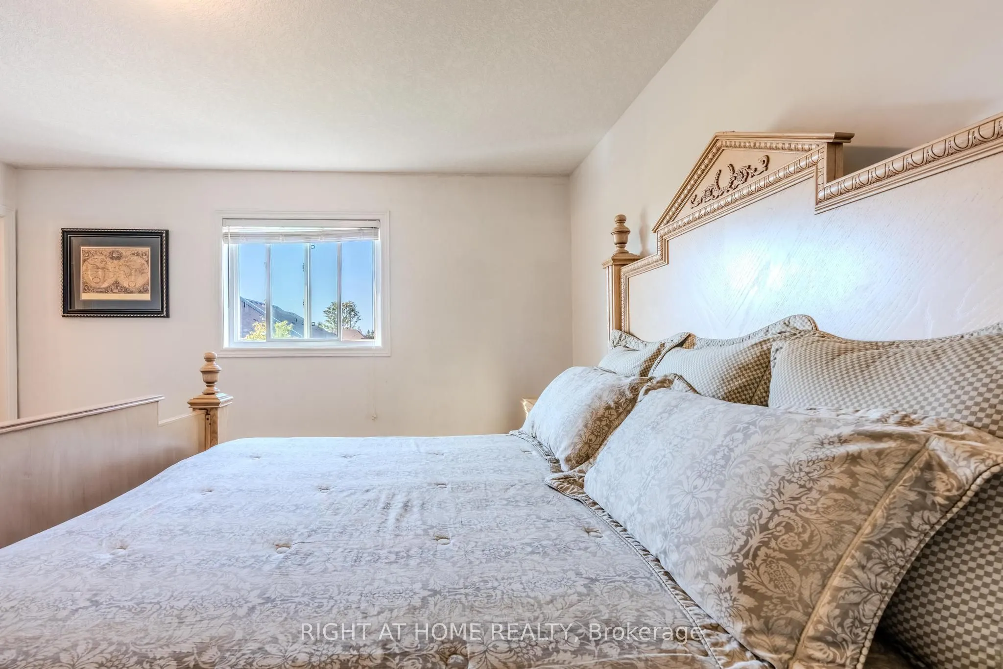 14 Amos Drive, #26