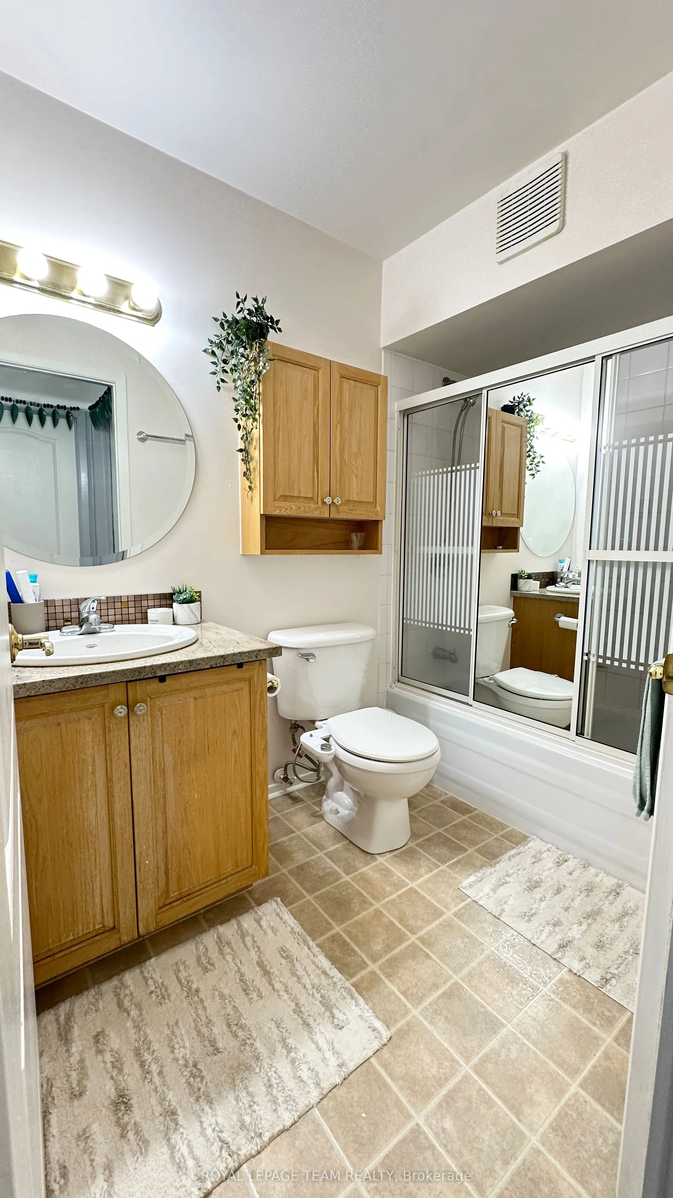 270 Brittany Drive, #406