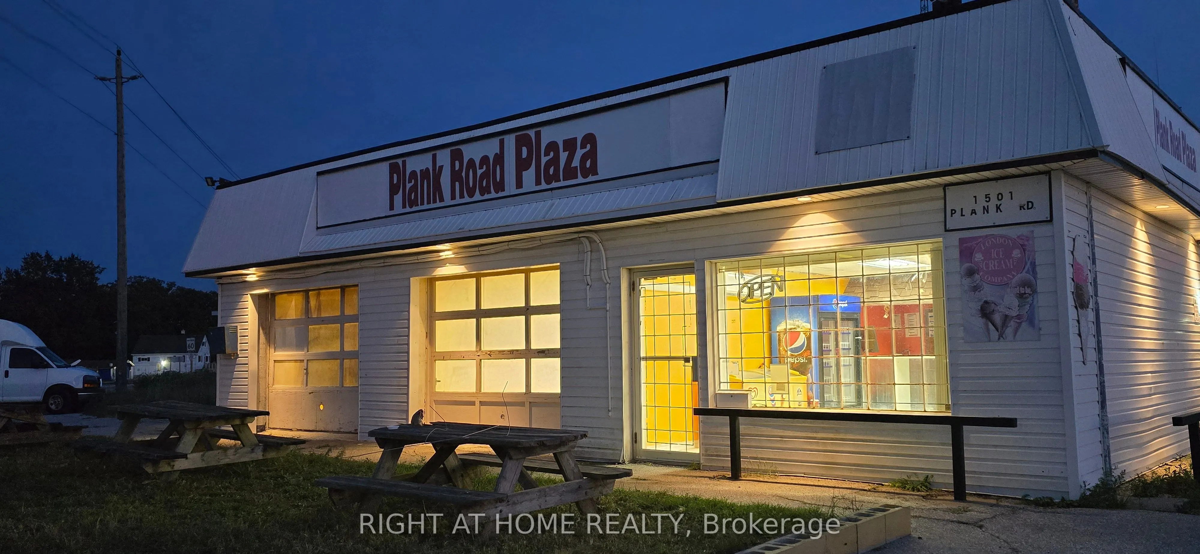 1501 Plank Road