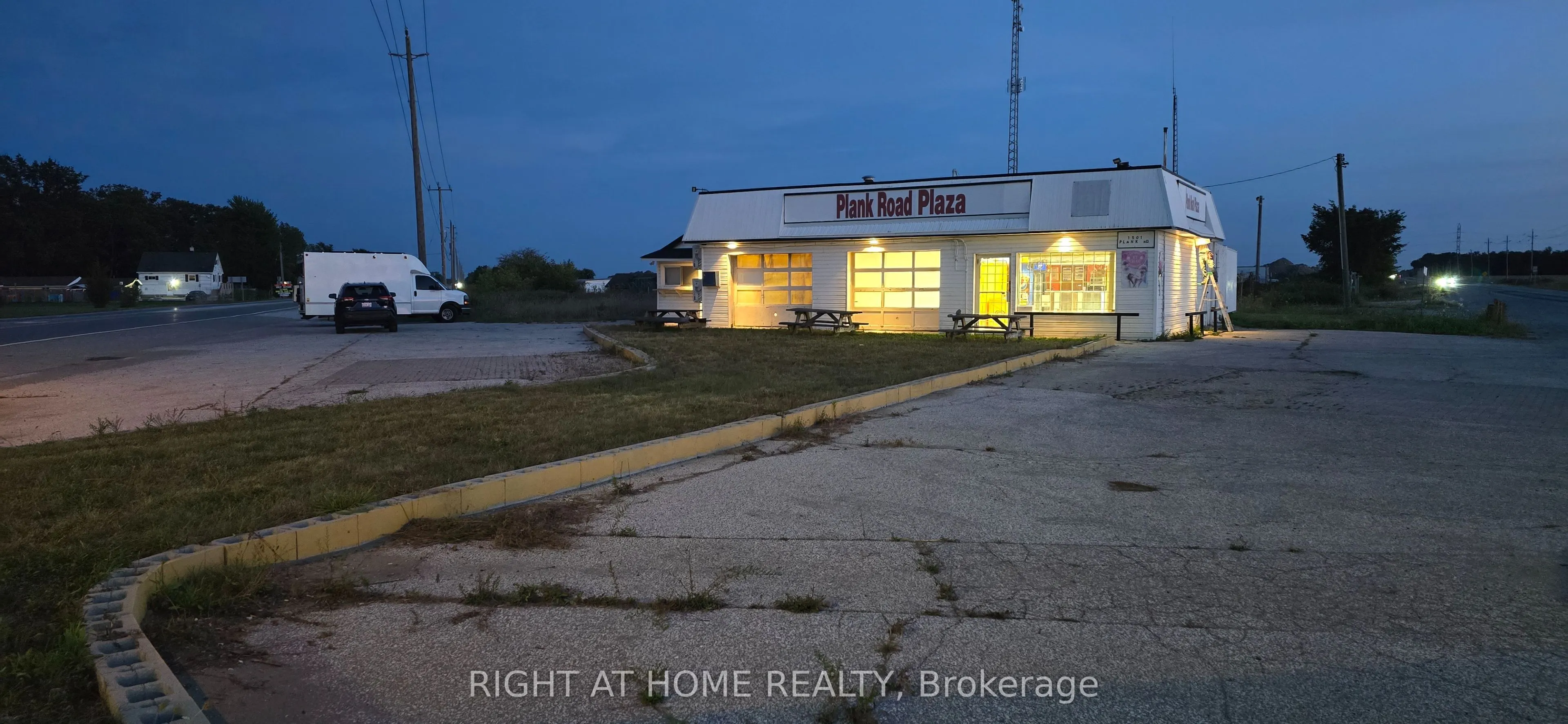 1501 Plank Road