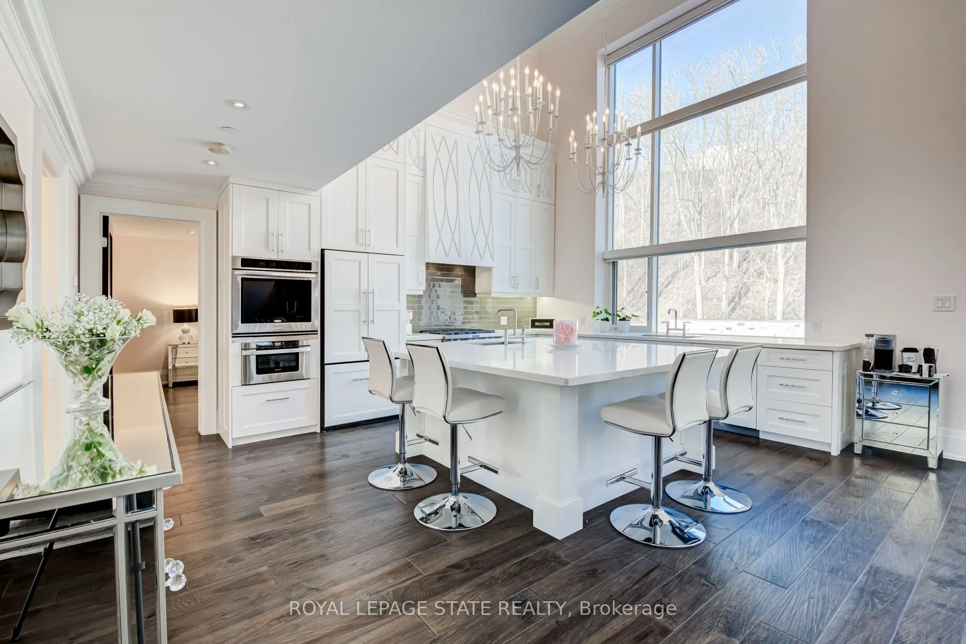 397 King Street W, #215