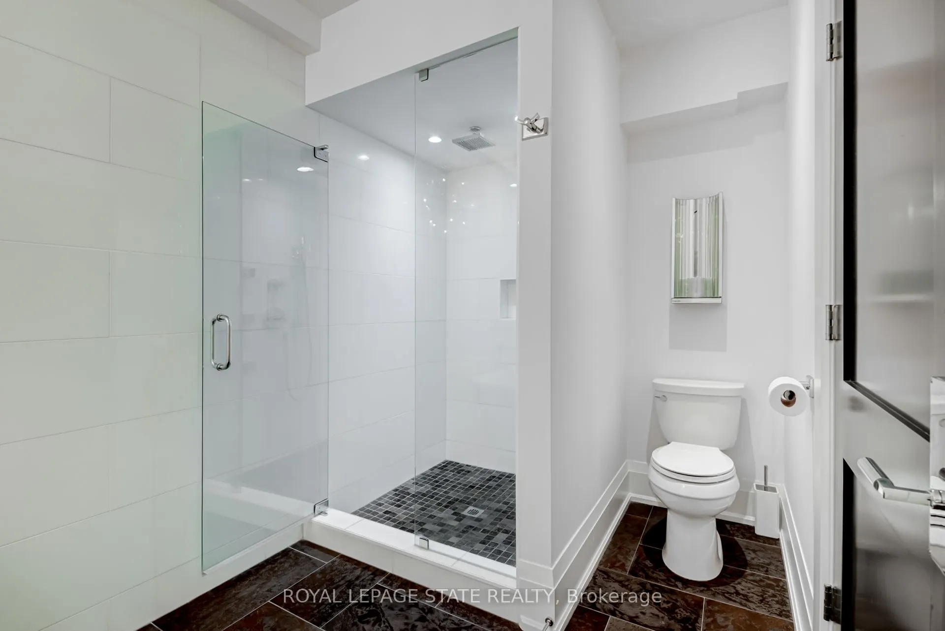 397 King Street W, #215