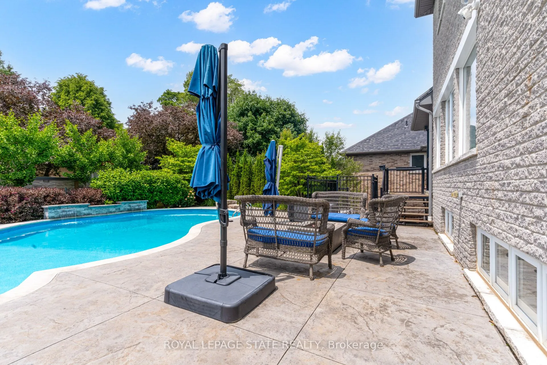 175 Oakhill Place