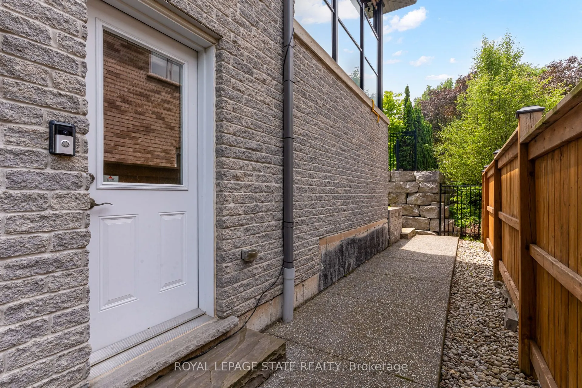 175 Oakhill Place