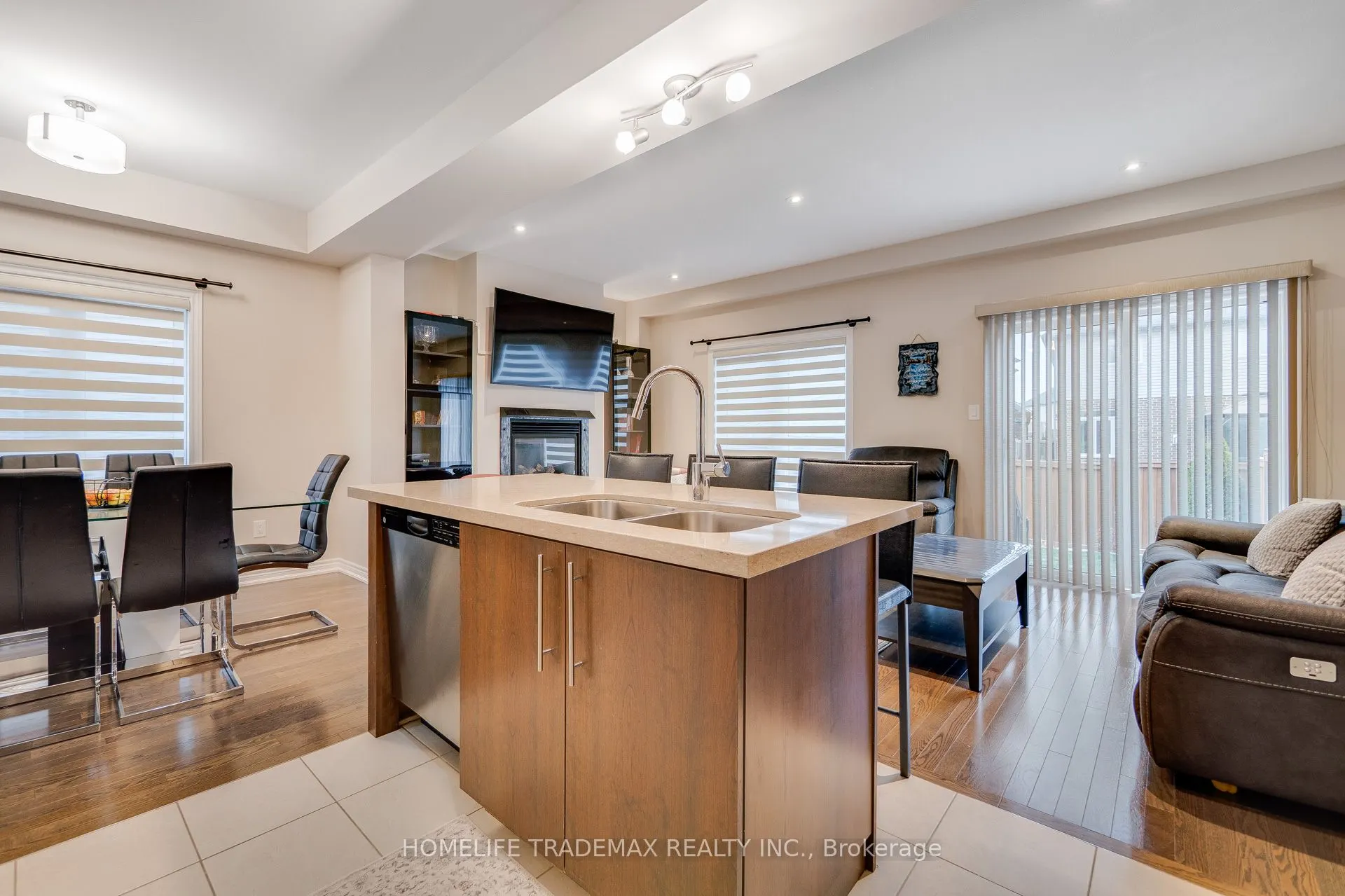 162 Westbank Trail