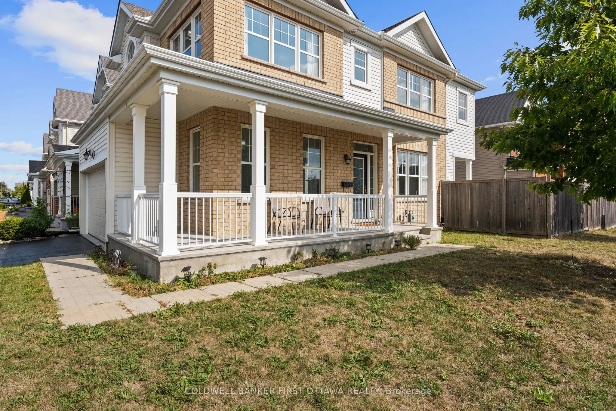 619 DUNDONALD Drive
