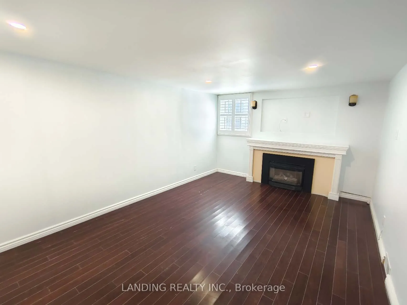 1629 Louise Boulevard, #Unit 2