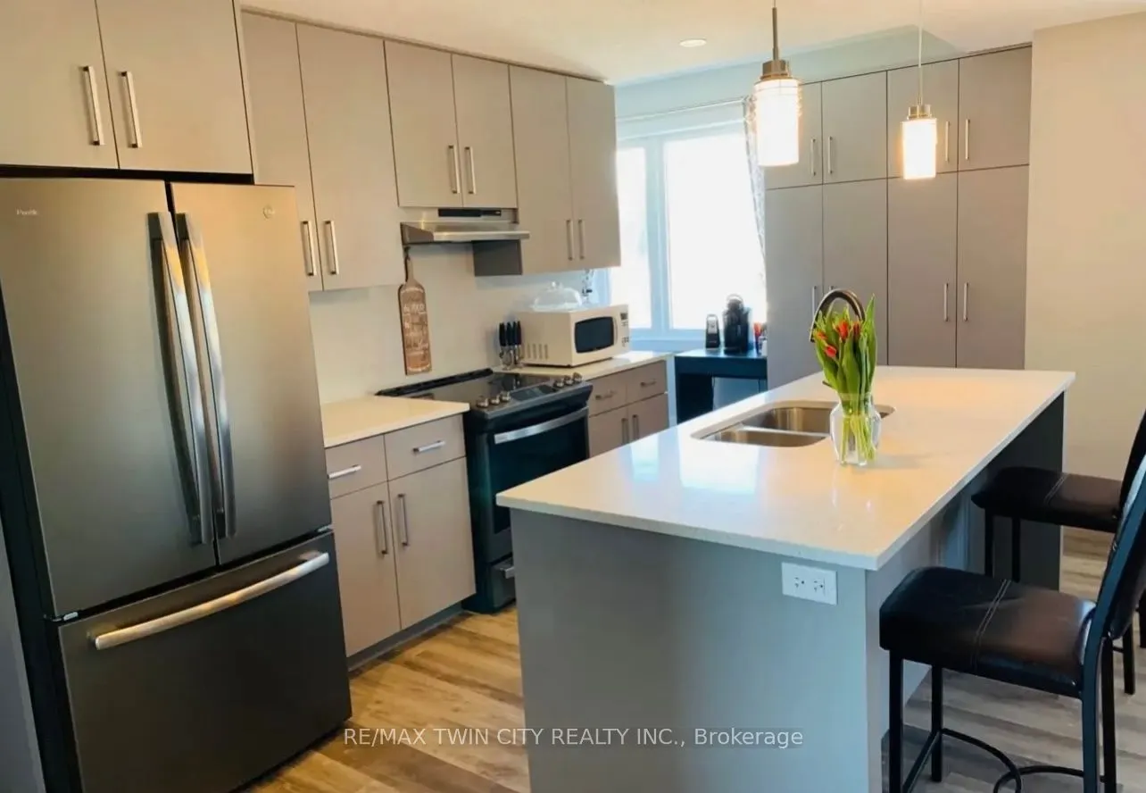 54 Bridge Street W, #27