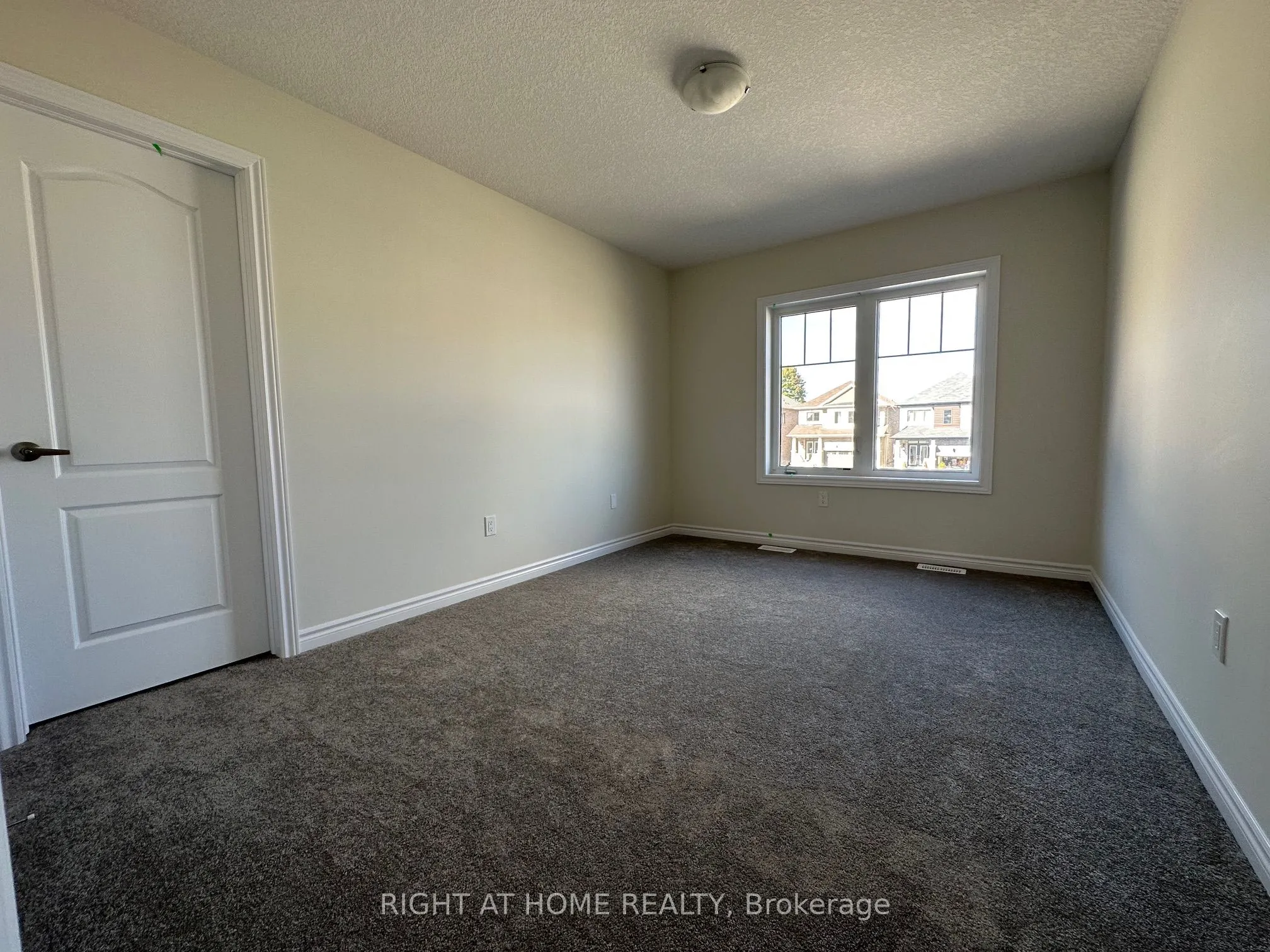17 Cahill Drive, #Upper