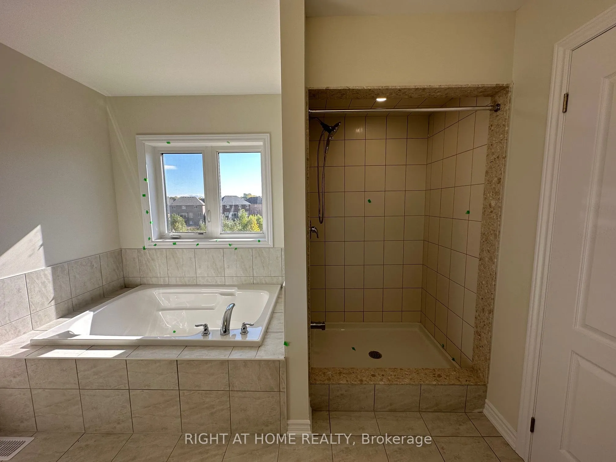 17 Cahill Drive, #Upper