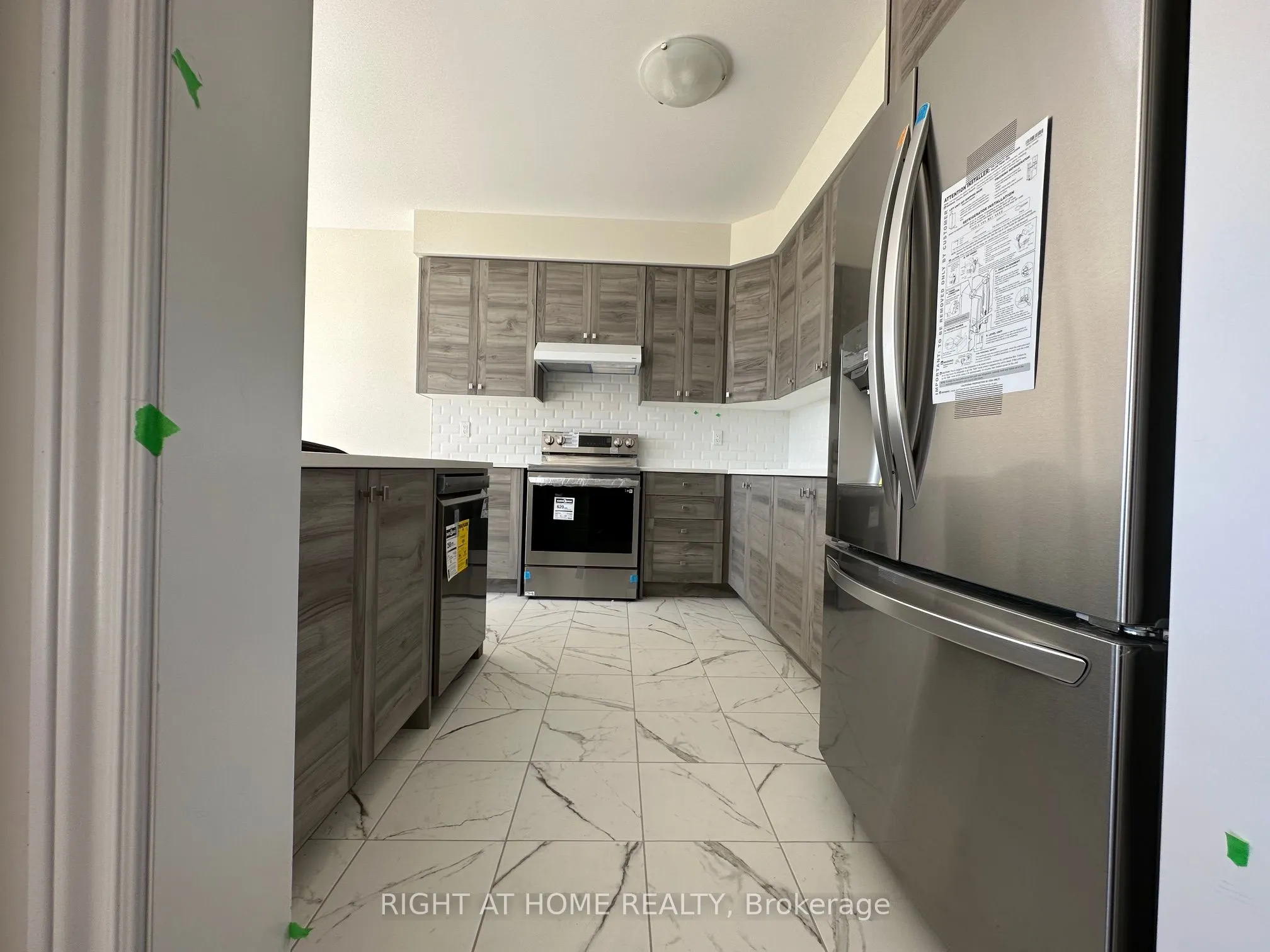 17 Cahill Drive, #Upper
