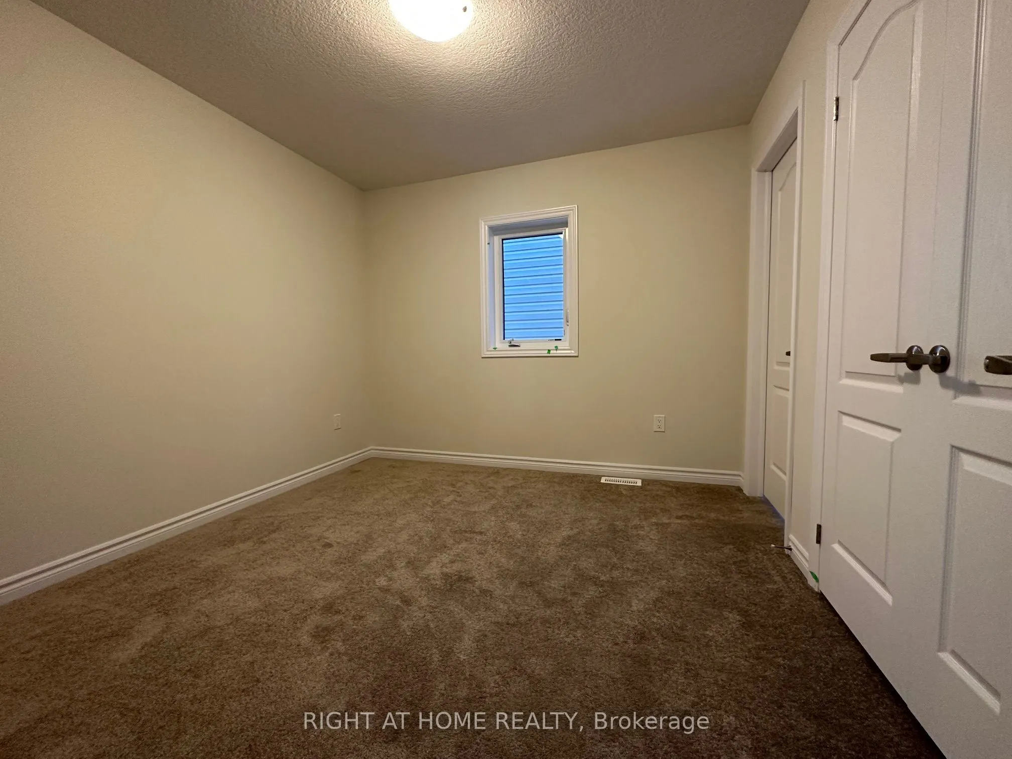17 Cahill Drive, #Upper