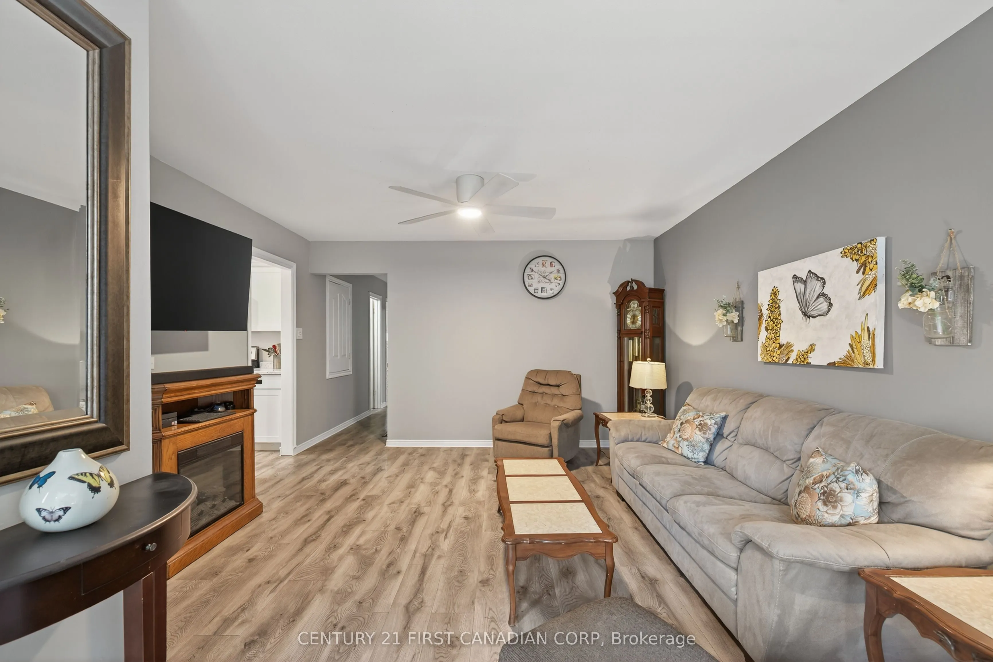 20 Ashbury Avenue