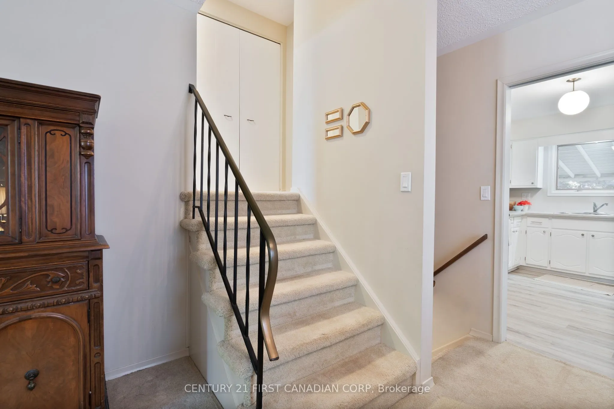 456 Maple Street