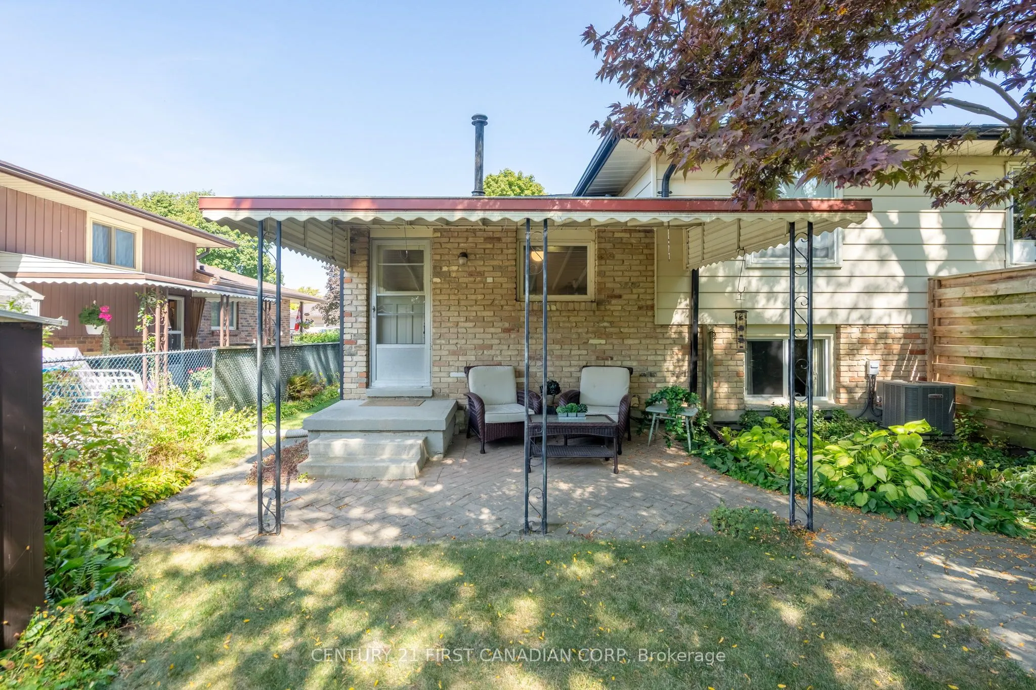 456 Maple Street