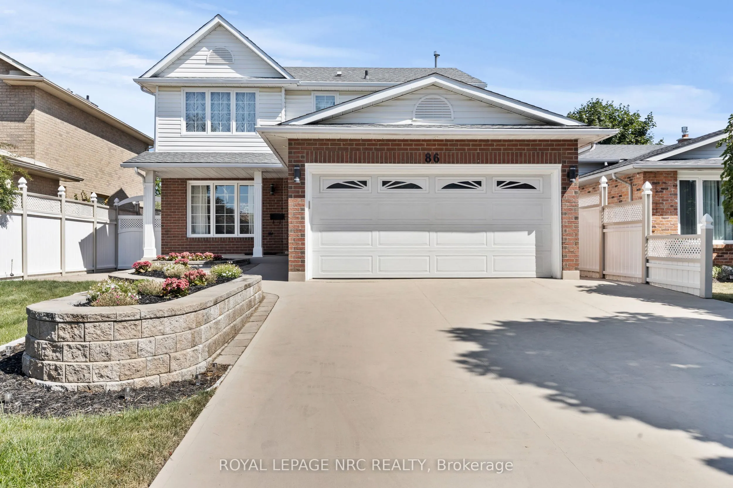 86 Huntington Lane