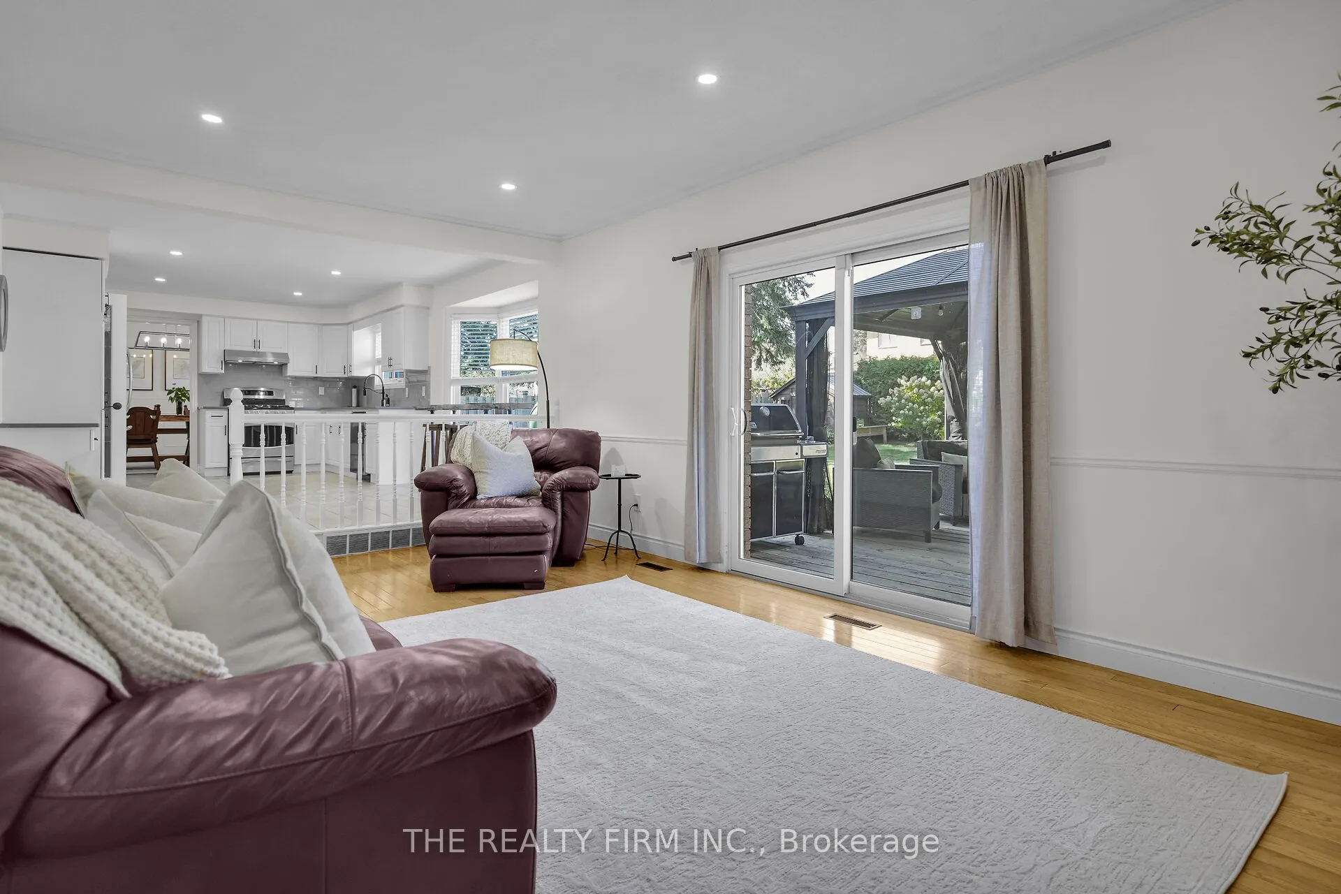 1601 Phillbrook Drive