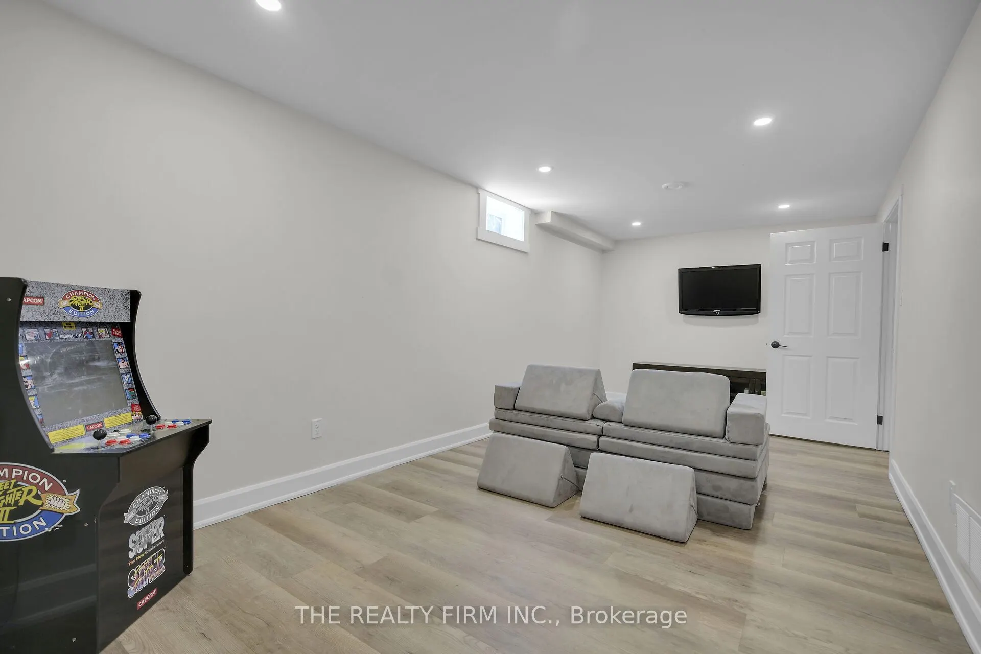 1601 Phillbrook Drive