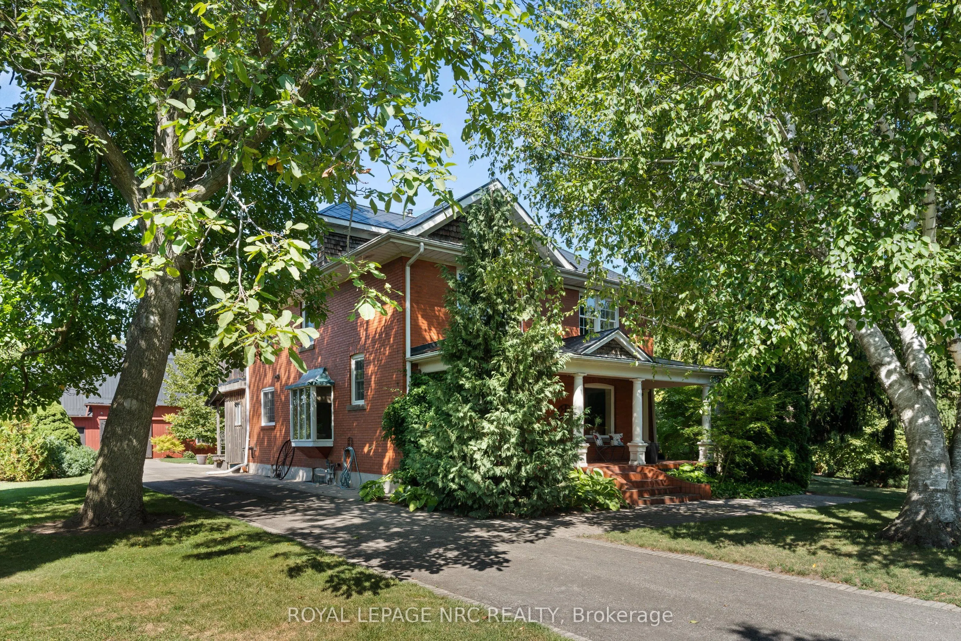 326 Lakeshore Road