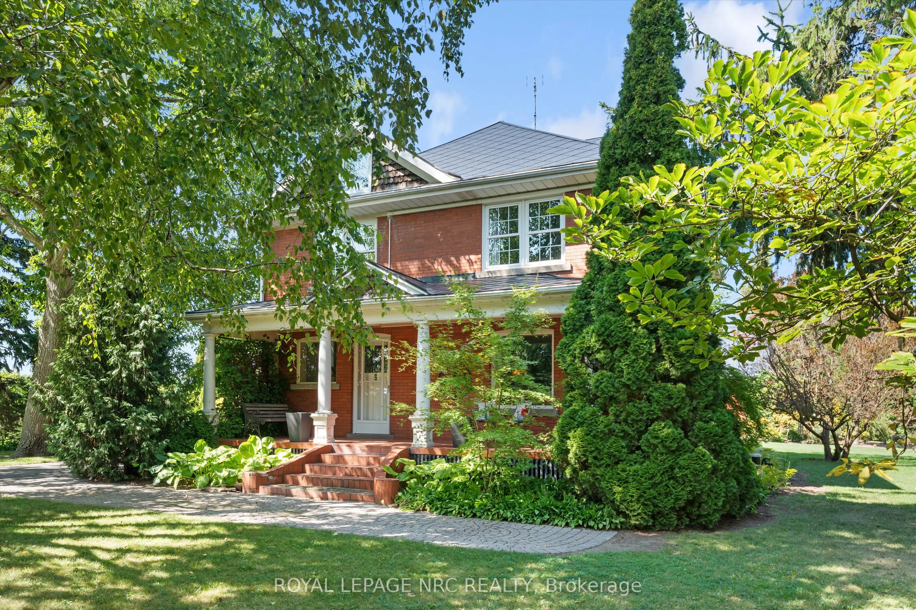 326 Lakeshore Road