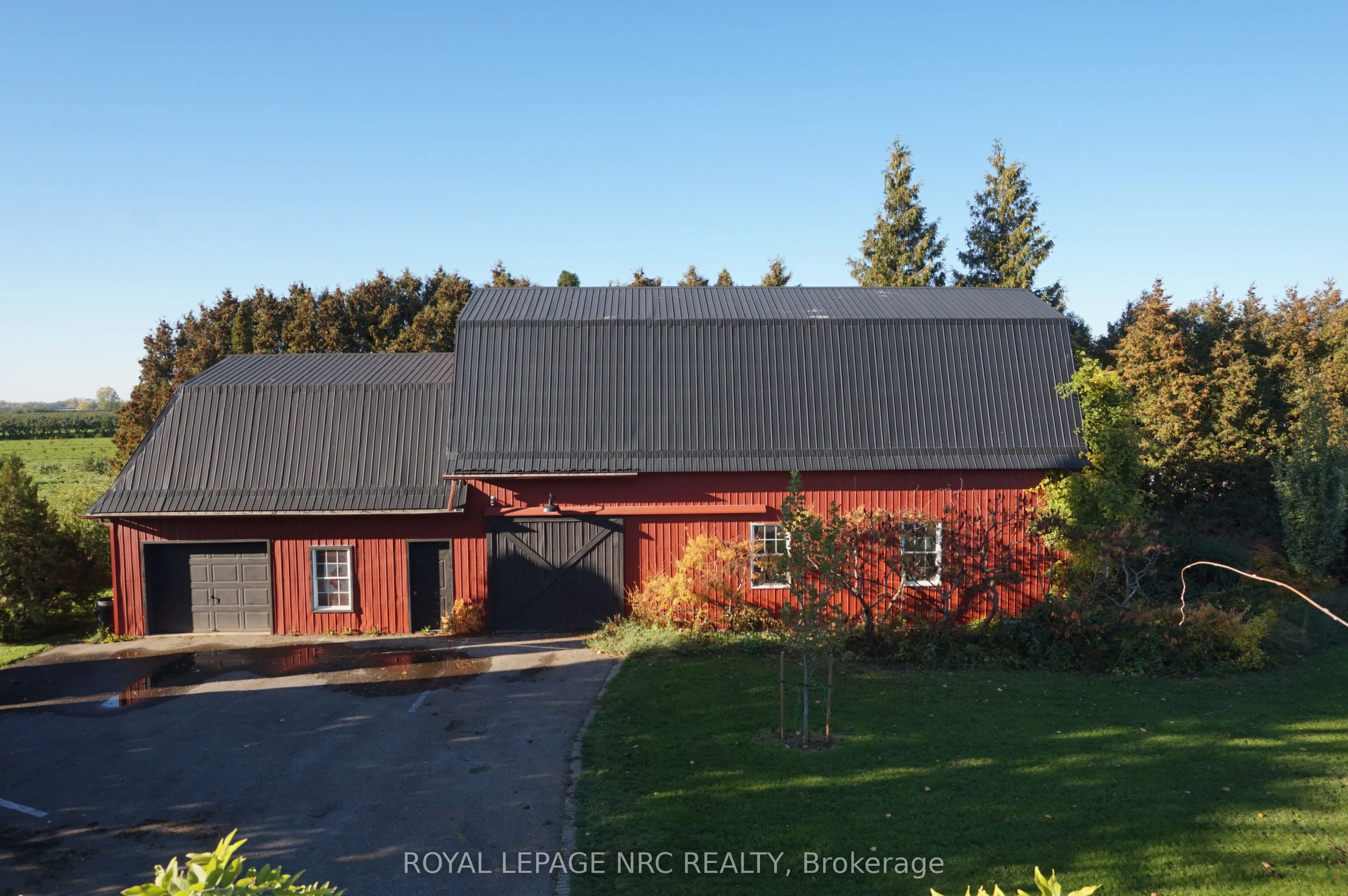 326 Lakeshore Road
