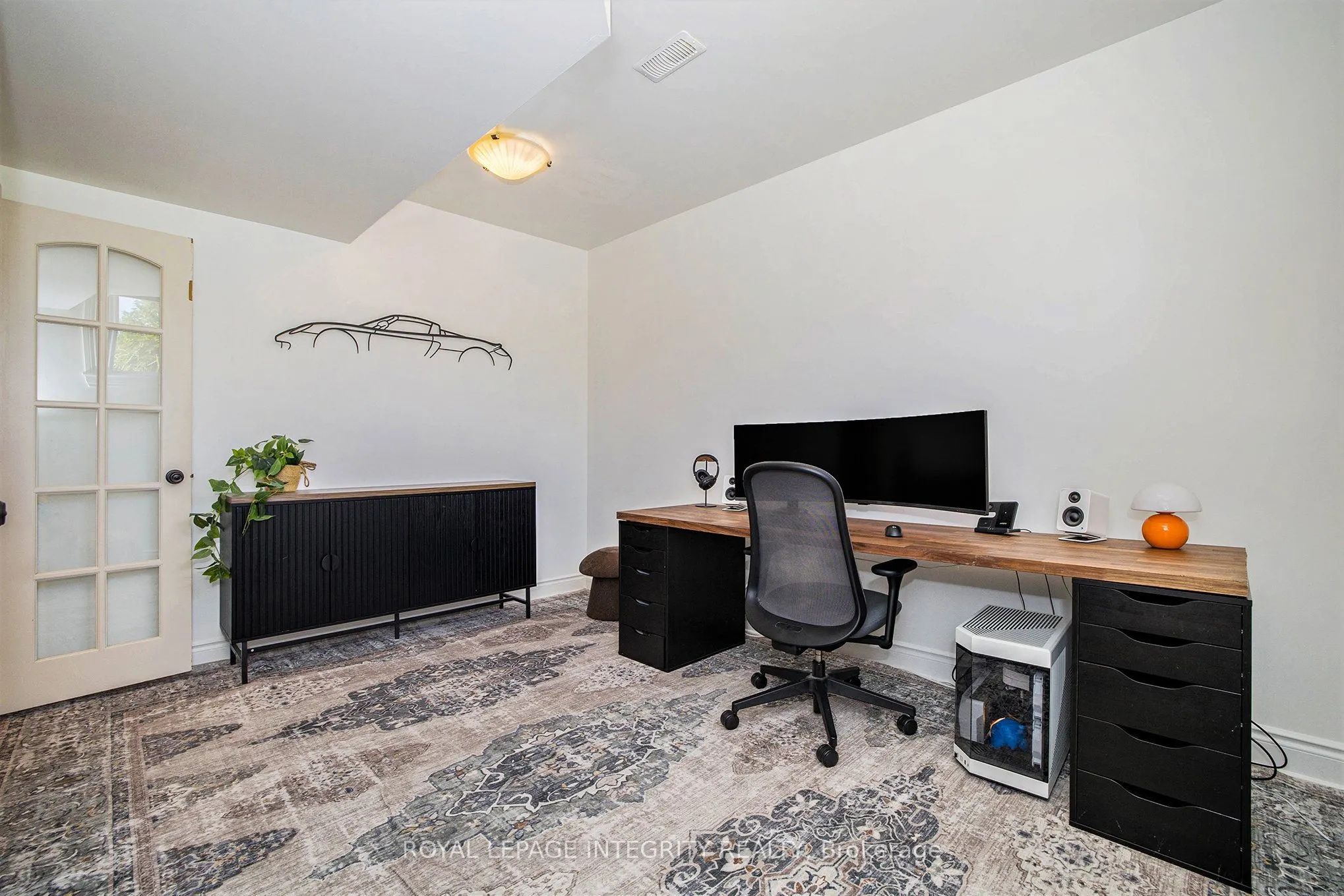 5844 Longhearth Way