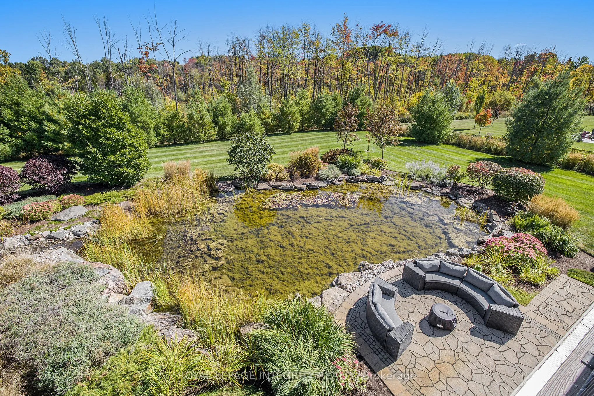 5844 Longhearth Way