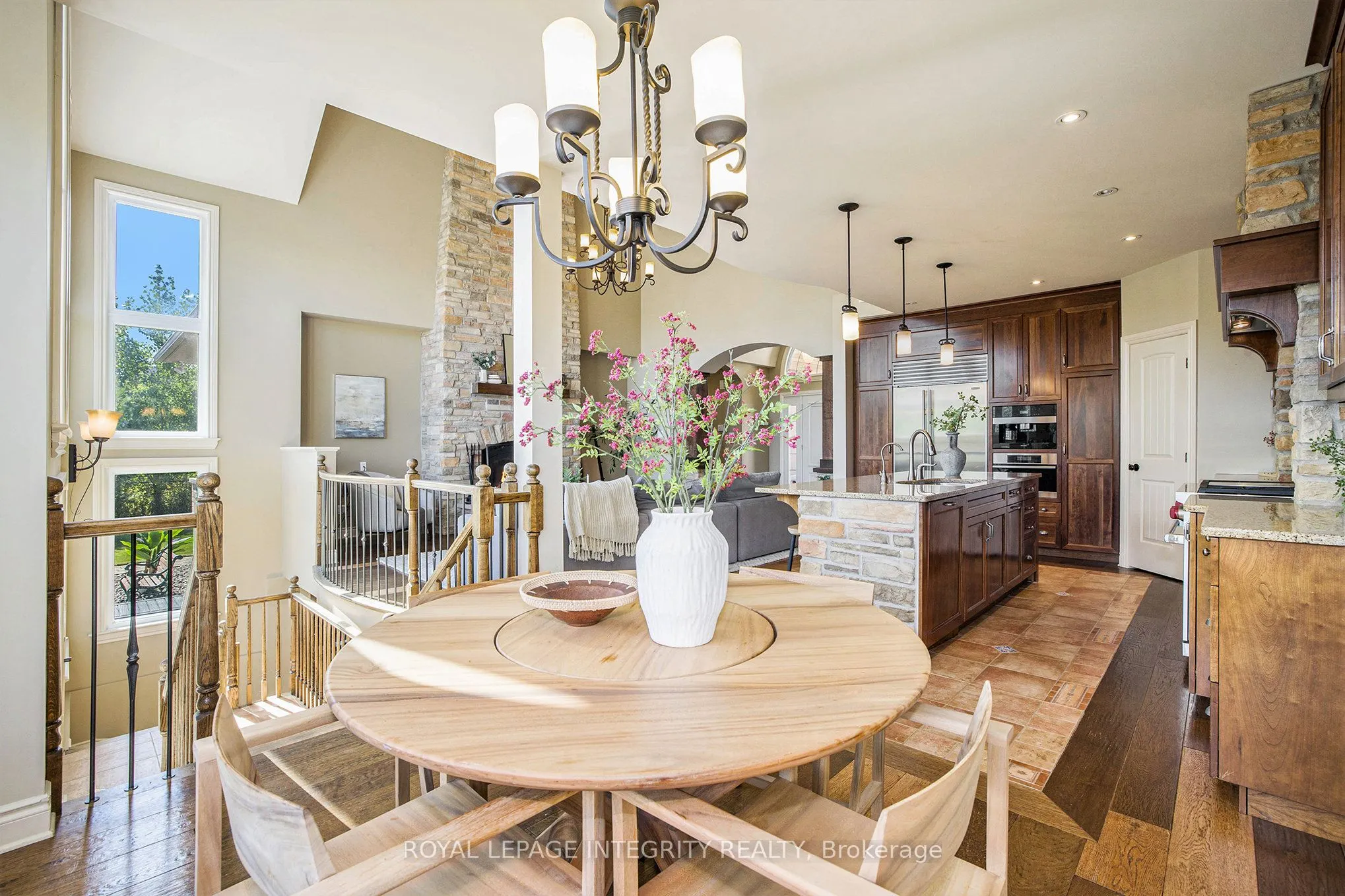 5844 Longhearth Way