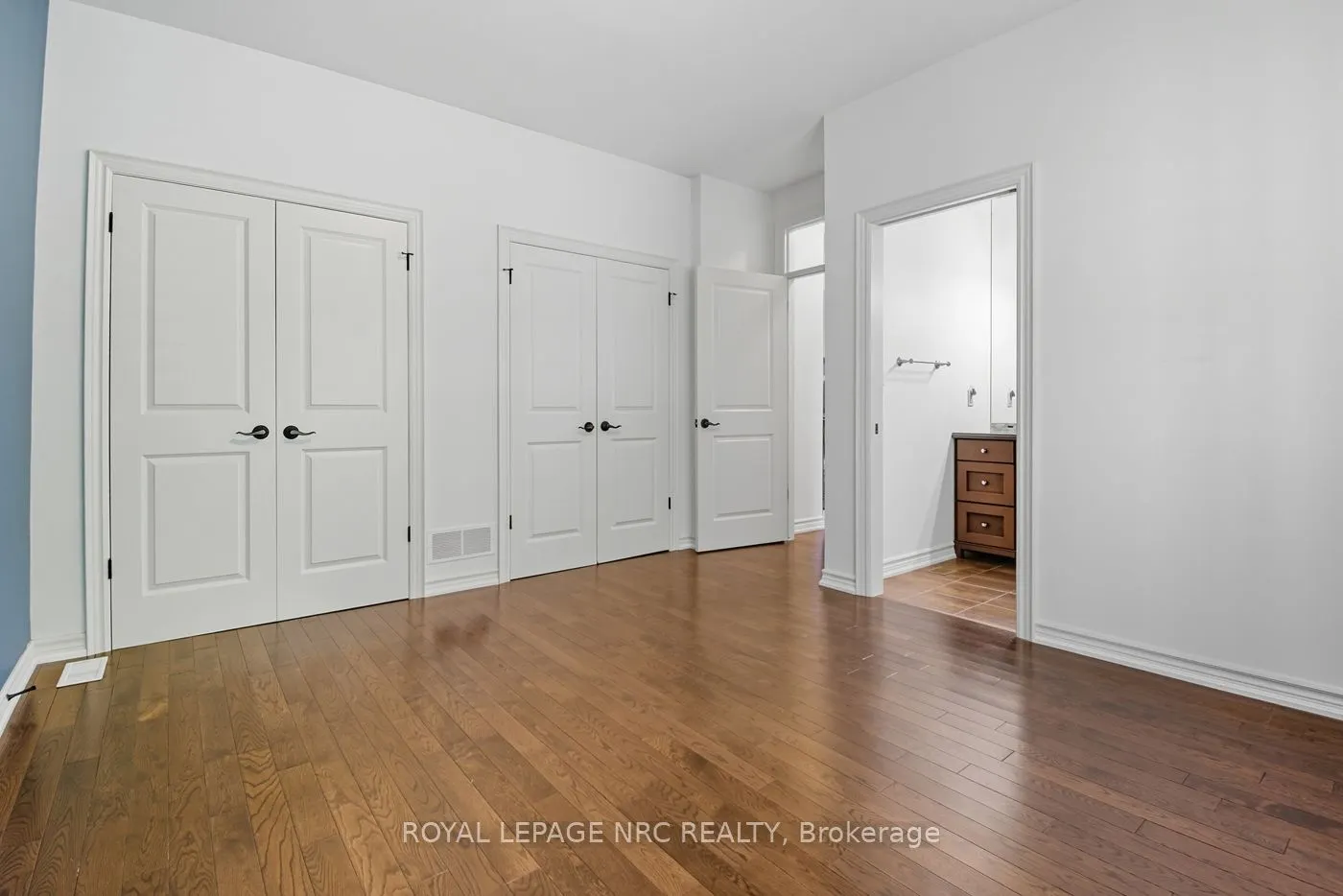 409 Niagara Street, #14