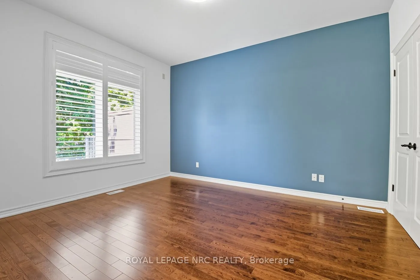 409 Niagara Street, #14