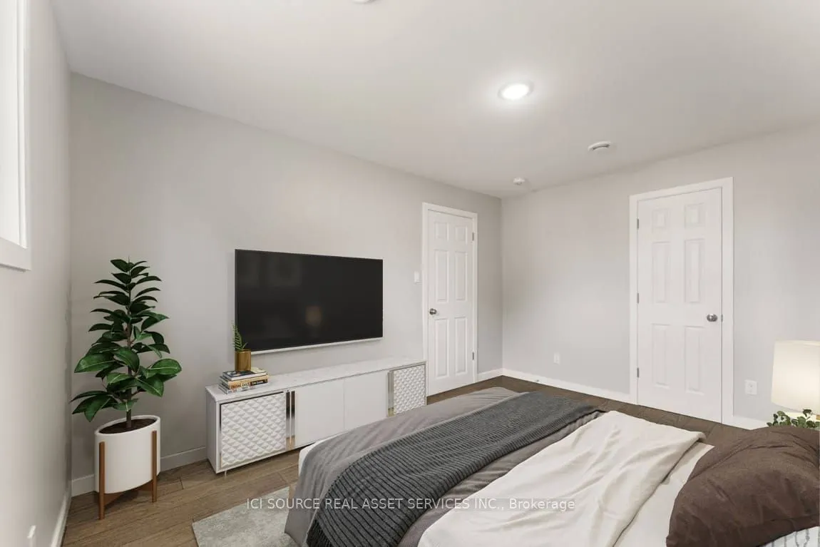 101 Main Street E, #A