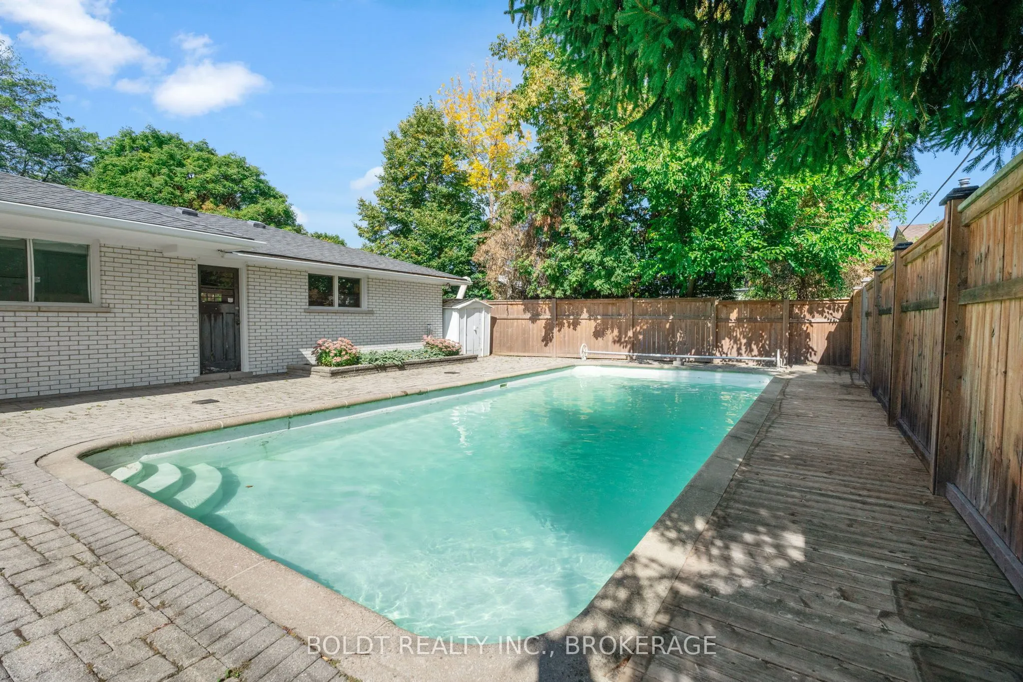 5 Prince David Court