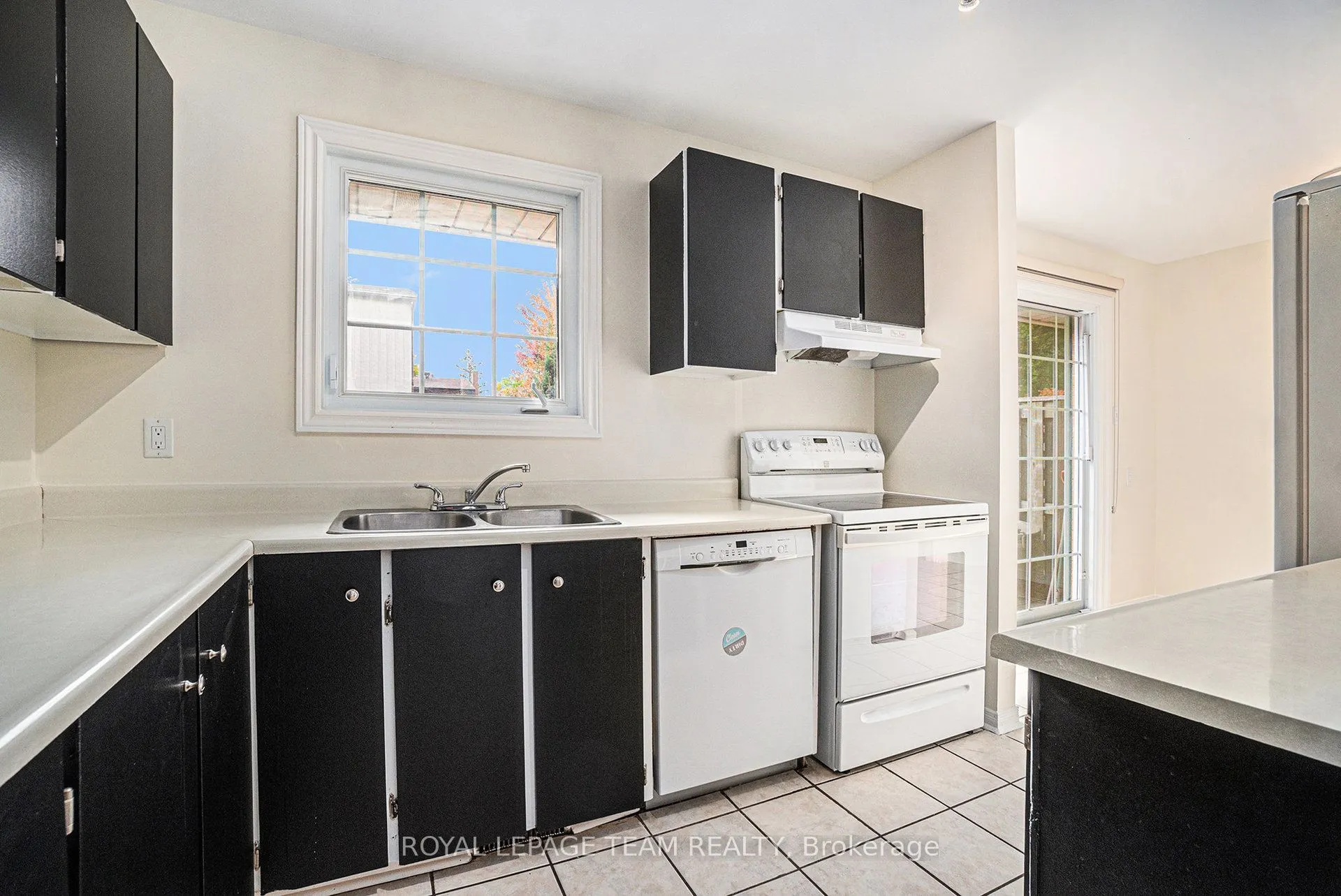 440 Kintyre Private, #218