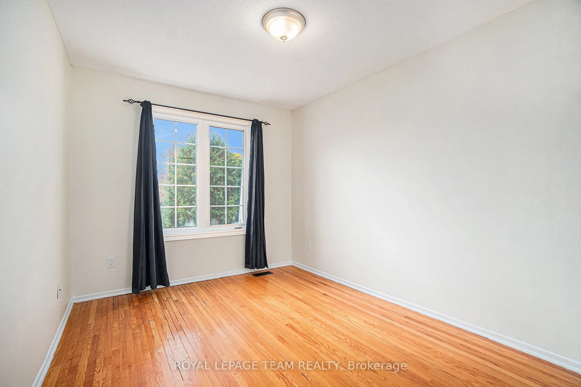 440 Kintyre Private, #218