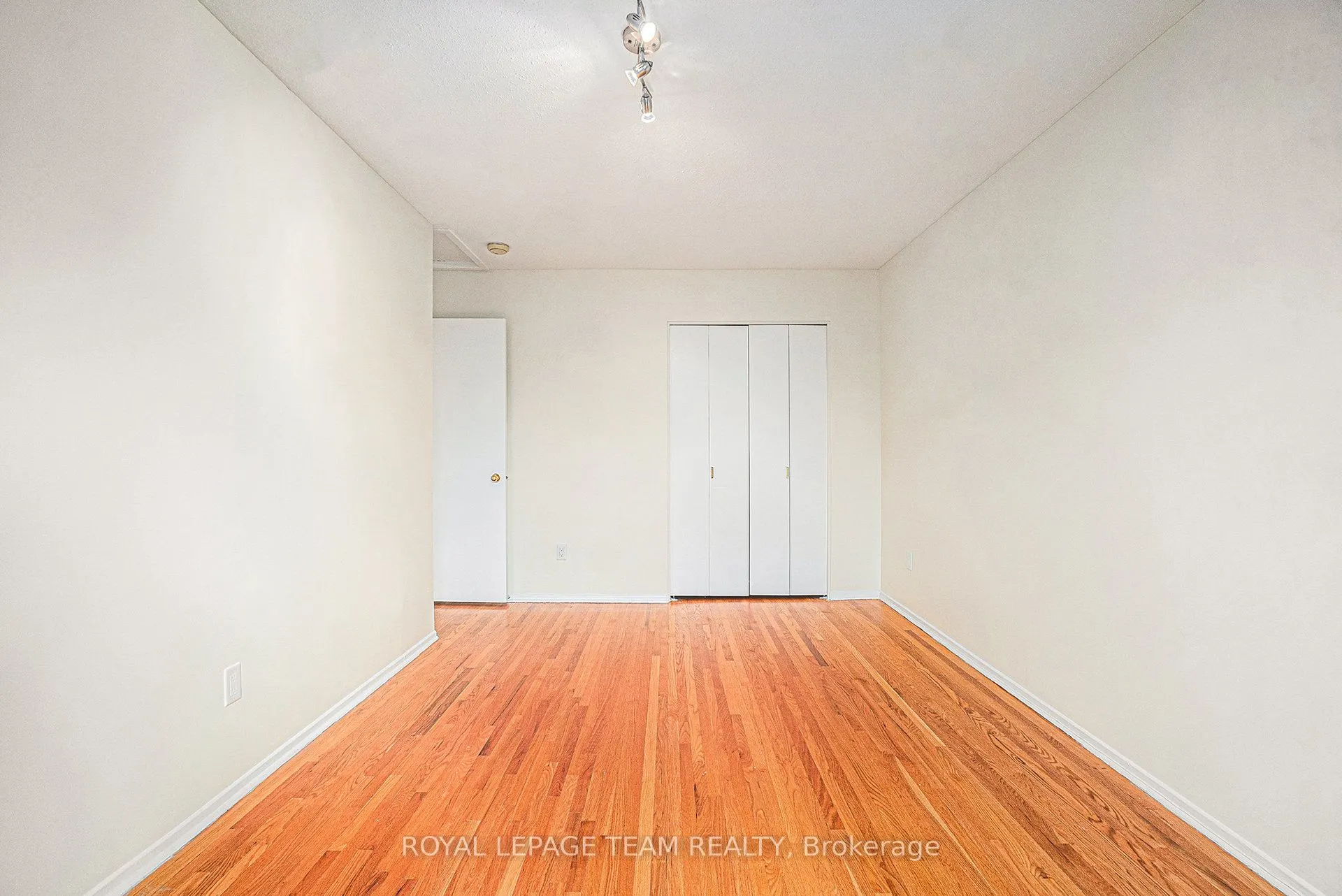 440 Kintyre Private, #218