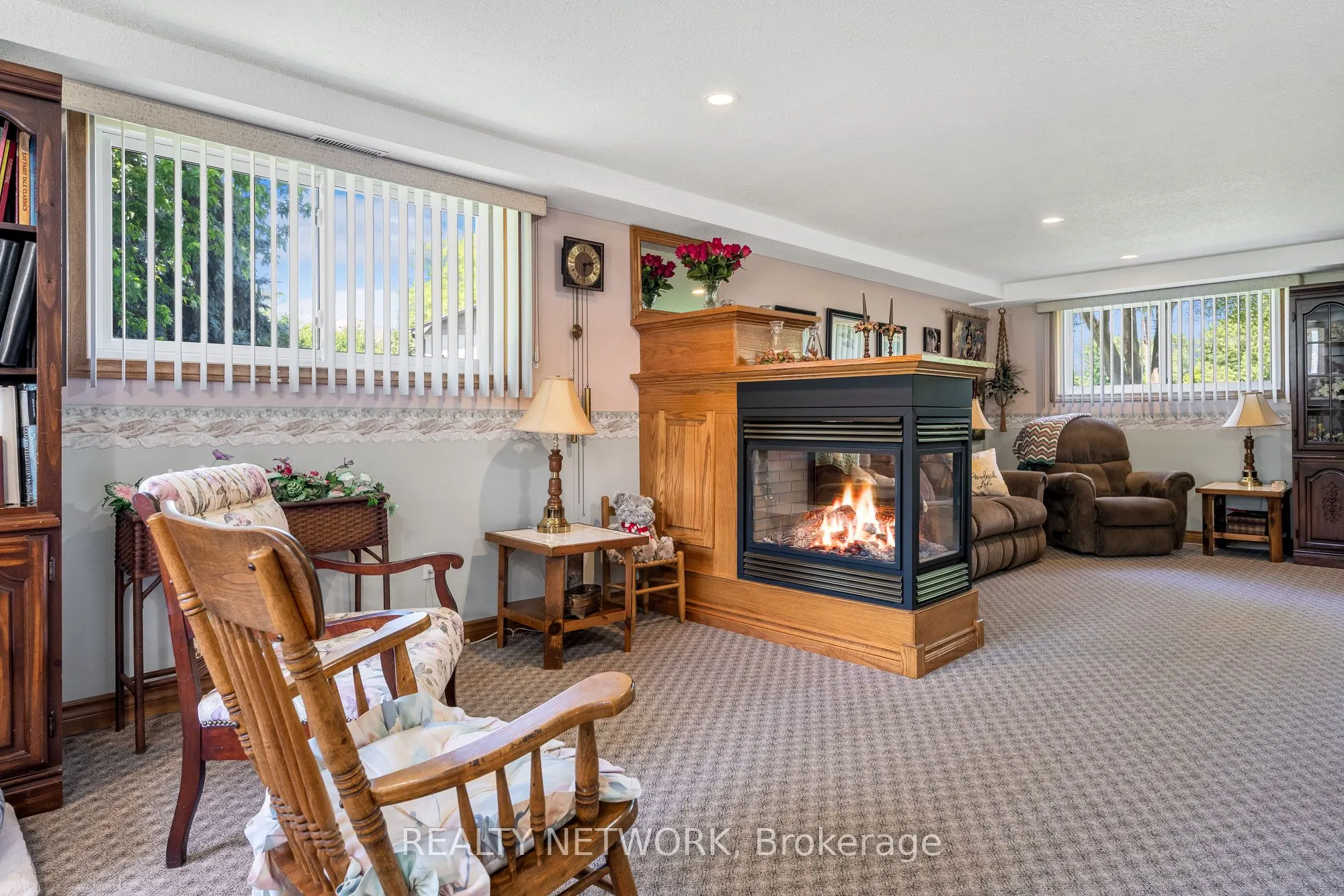 54 Valley Road