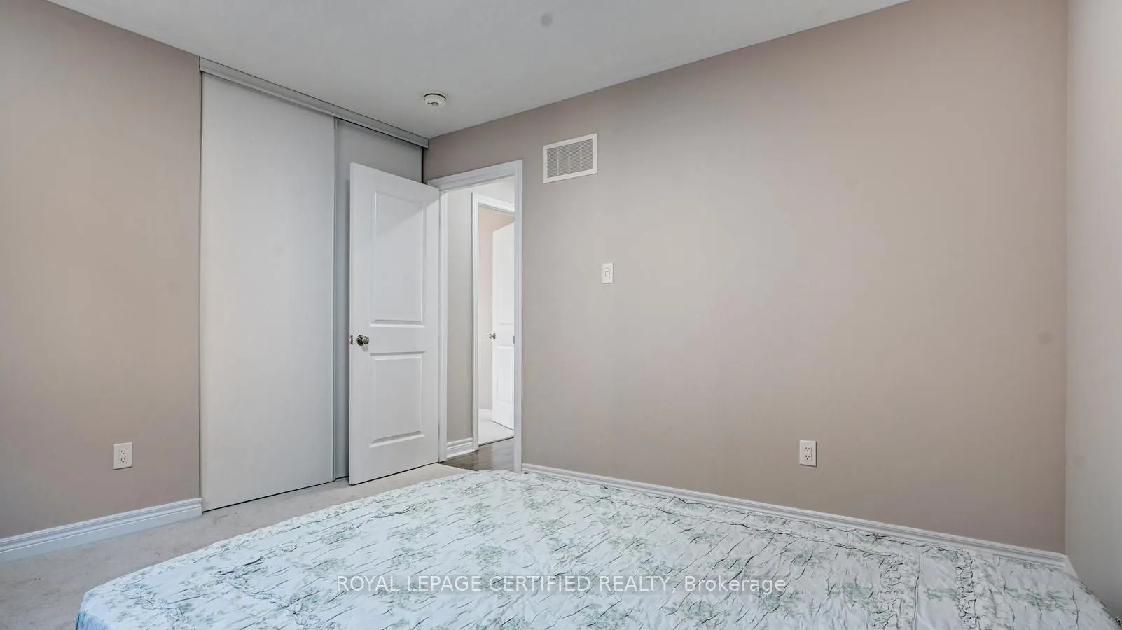 33 Robbins Ridge E