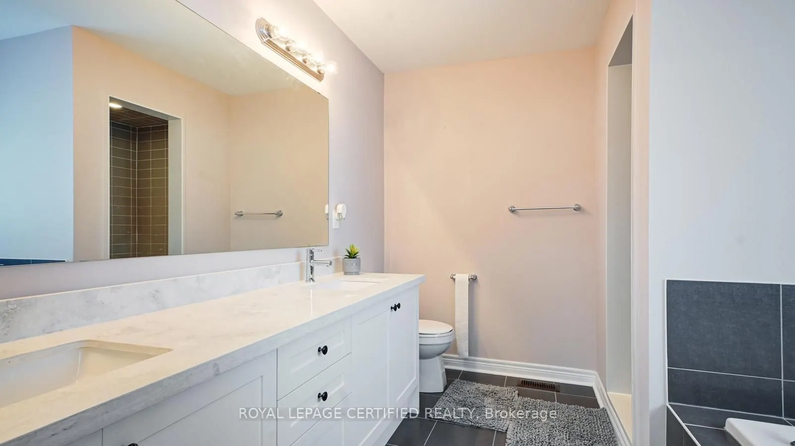 33 Robbins Ridge E