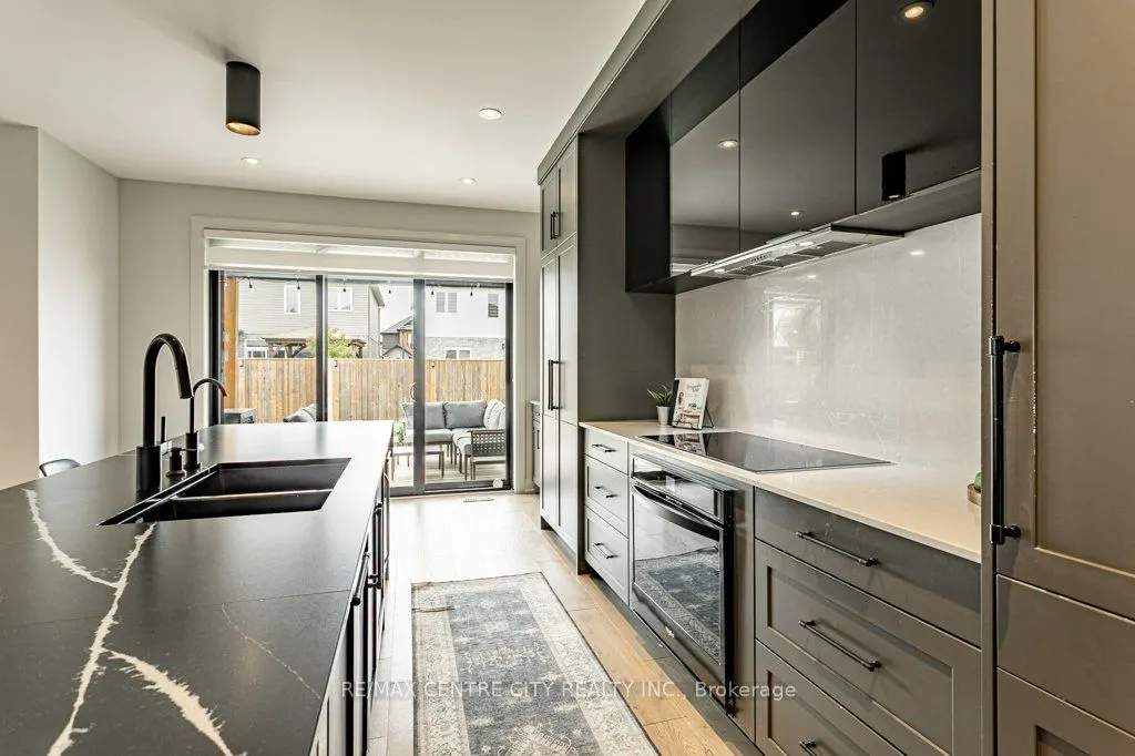 2336 Tokala Trail
